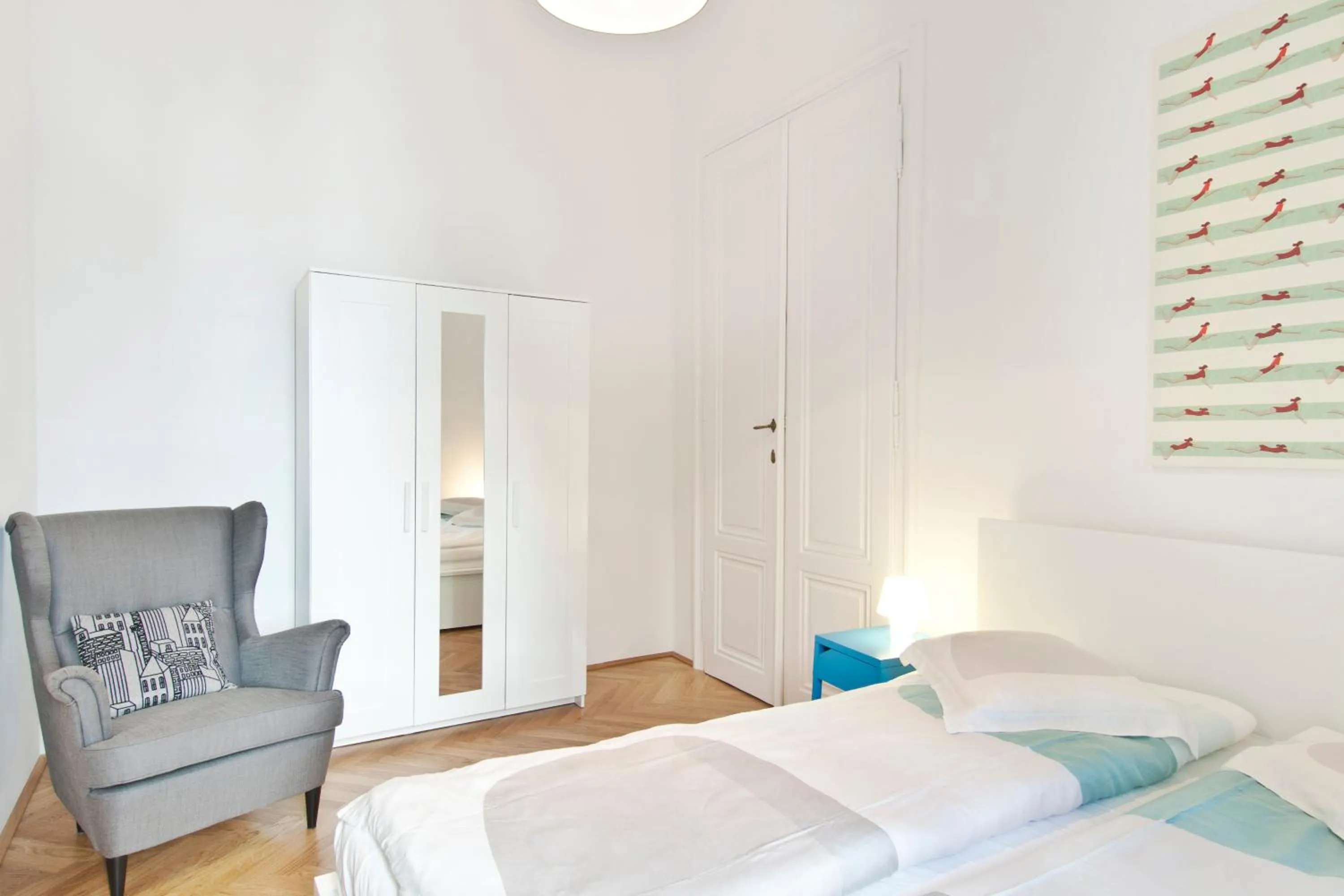 Bedroom, Bed in HeyMi Apartments Oper