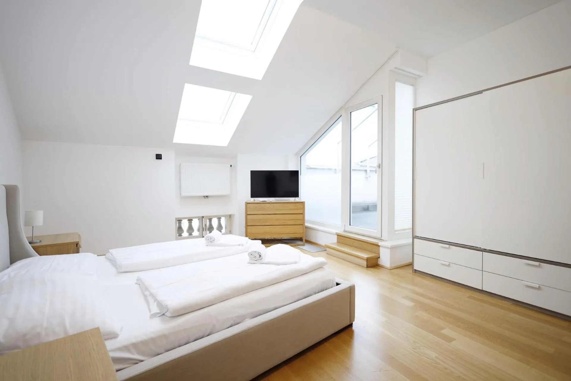 Bedroom, Bed in HeyMi Apartments Oper