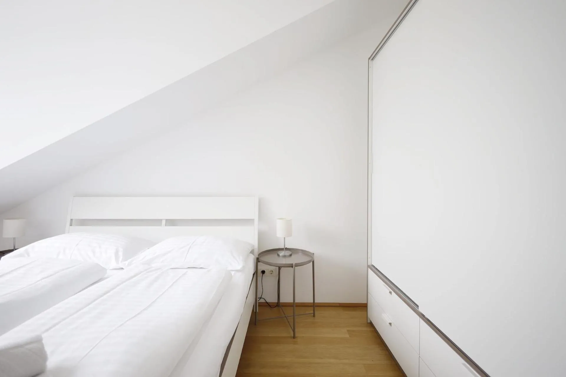 Bedroom, Bed in HeyMi Apartments Oper