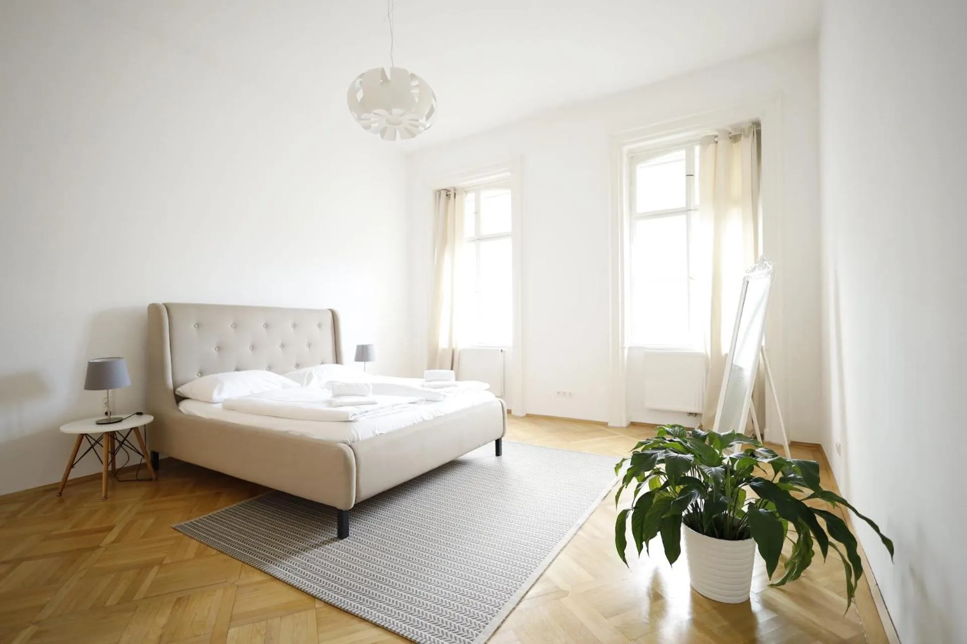 Bedroom, Bed in HeyMi Apartments Oper