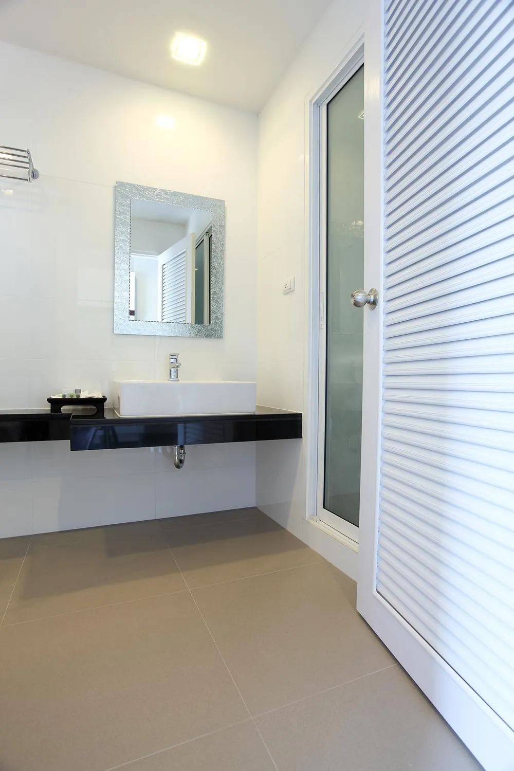 Bathroom in Romyen Garden Place