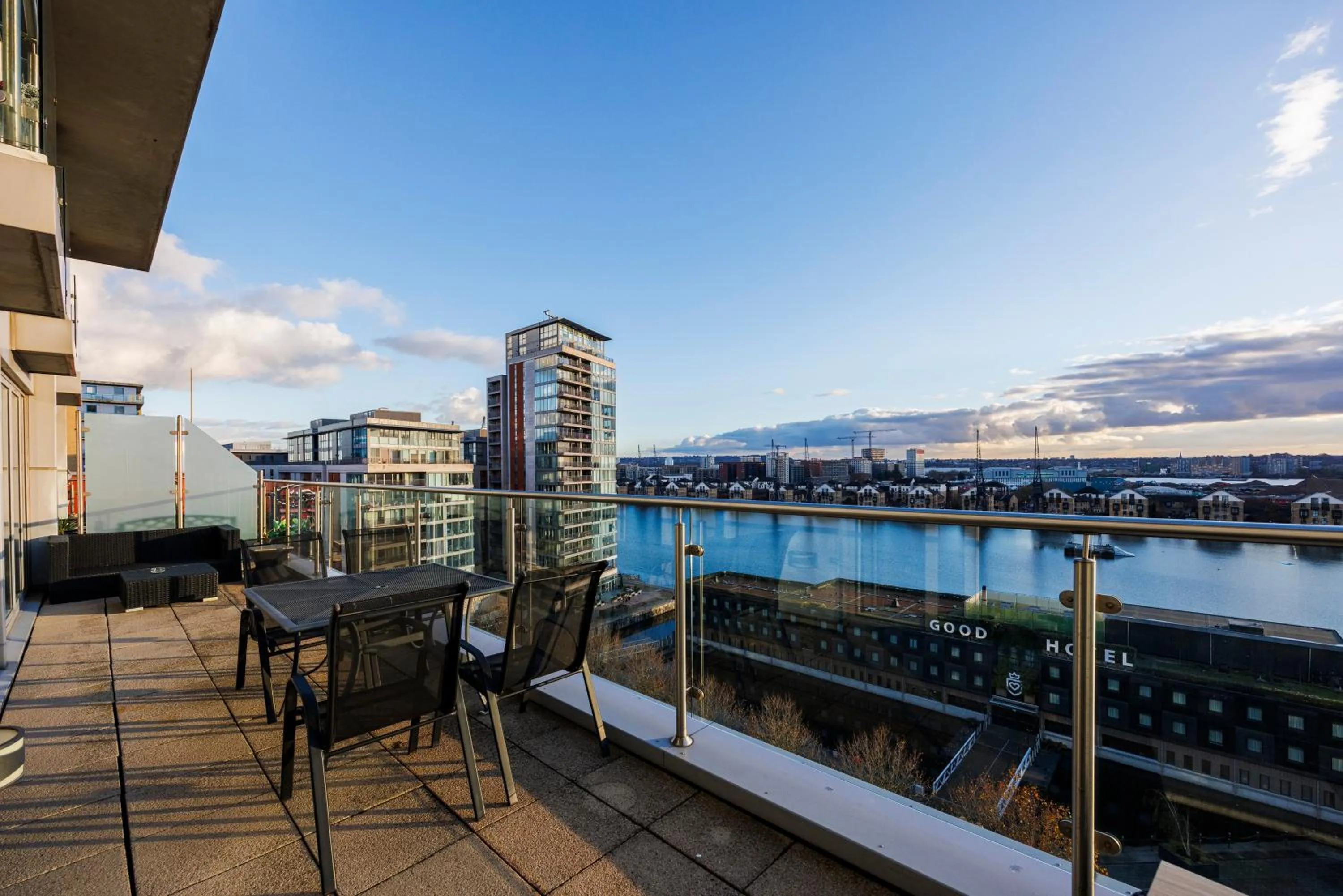 Natural landscape in Austin David Apartments ExCeL