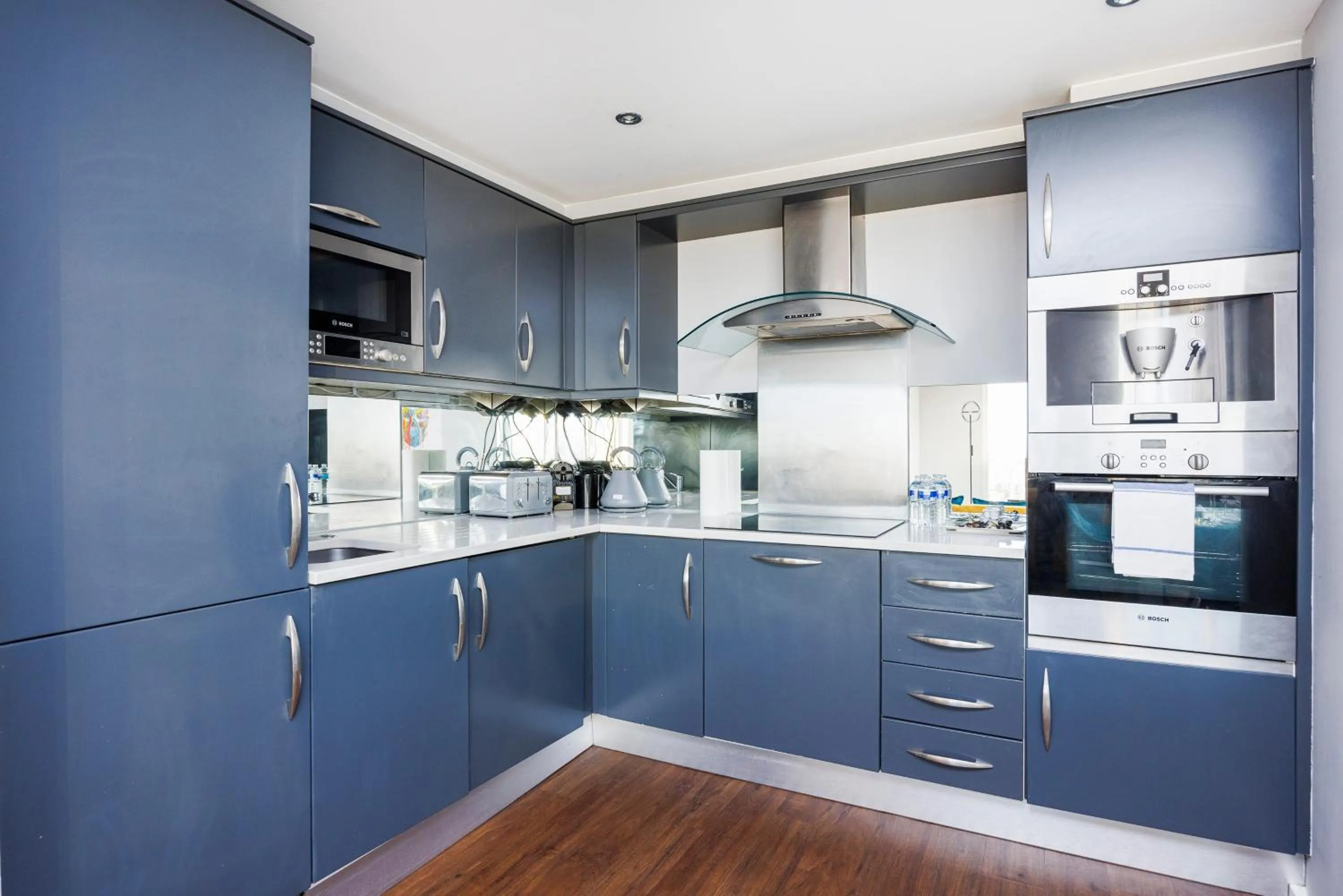 Kitchen or kitchenette in Austin David Apartments ExCeL