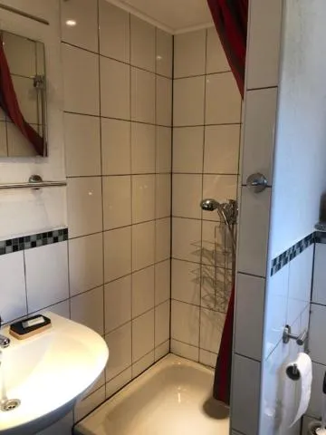 Shower in Hotel Saarland Lebach