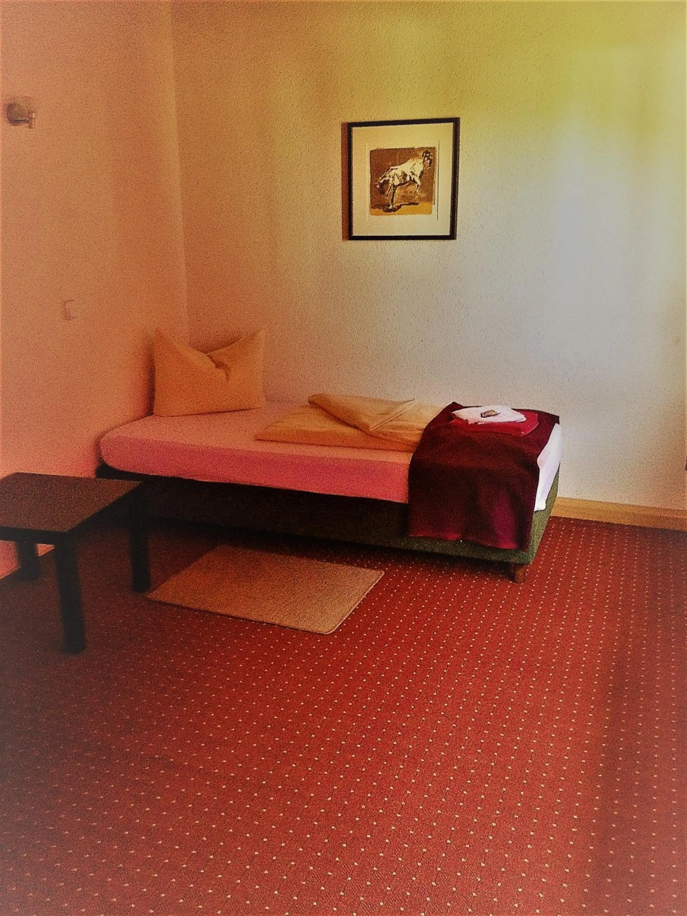 Bed in Hotel Saarland Lebach