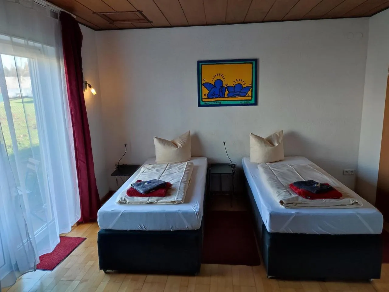 Bed in Hotel Saarland Lebach