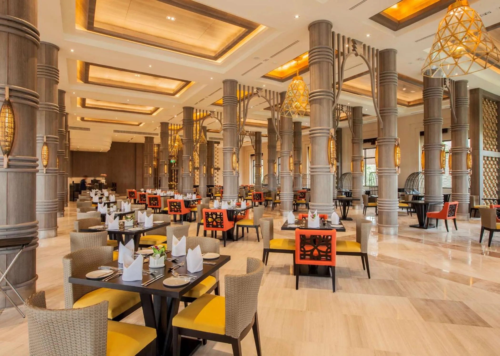 Restaurant/places to eat in Hilton Nay Pyi Taw