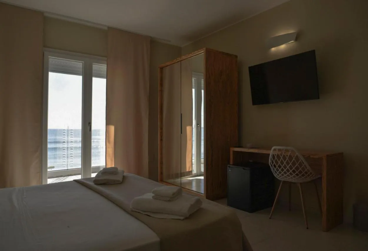 Bed in Hotel la Spiaggia