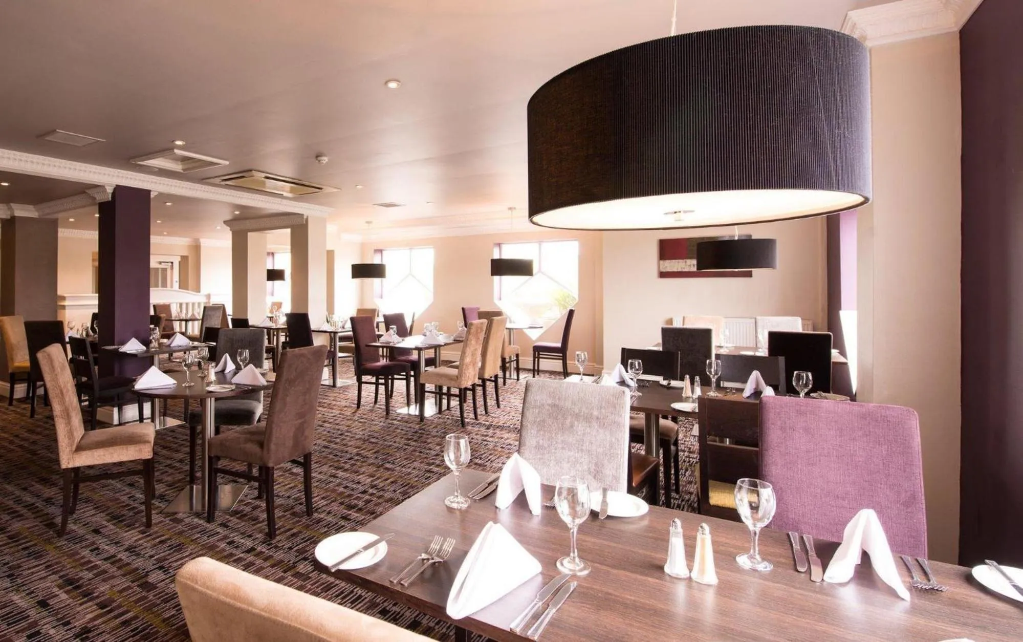 Restaurant/places to eat in Citrus Hotel Coventry South by Compass Hospitality