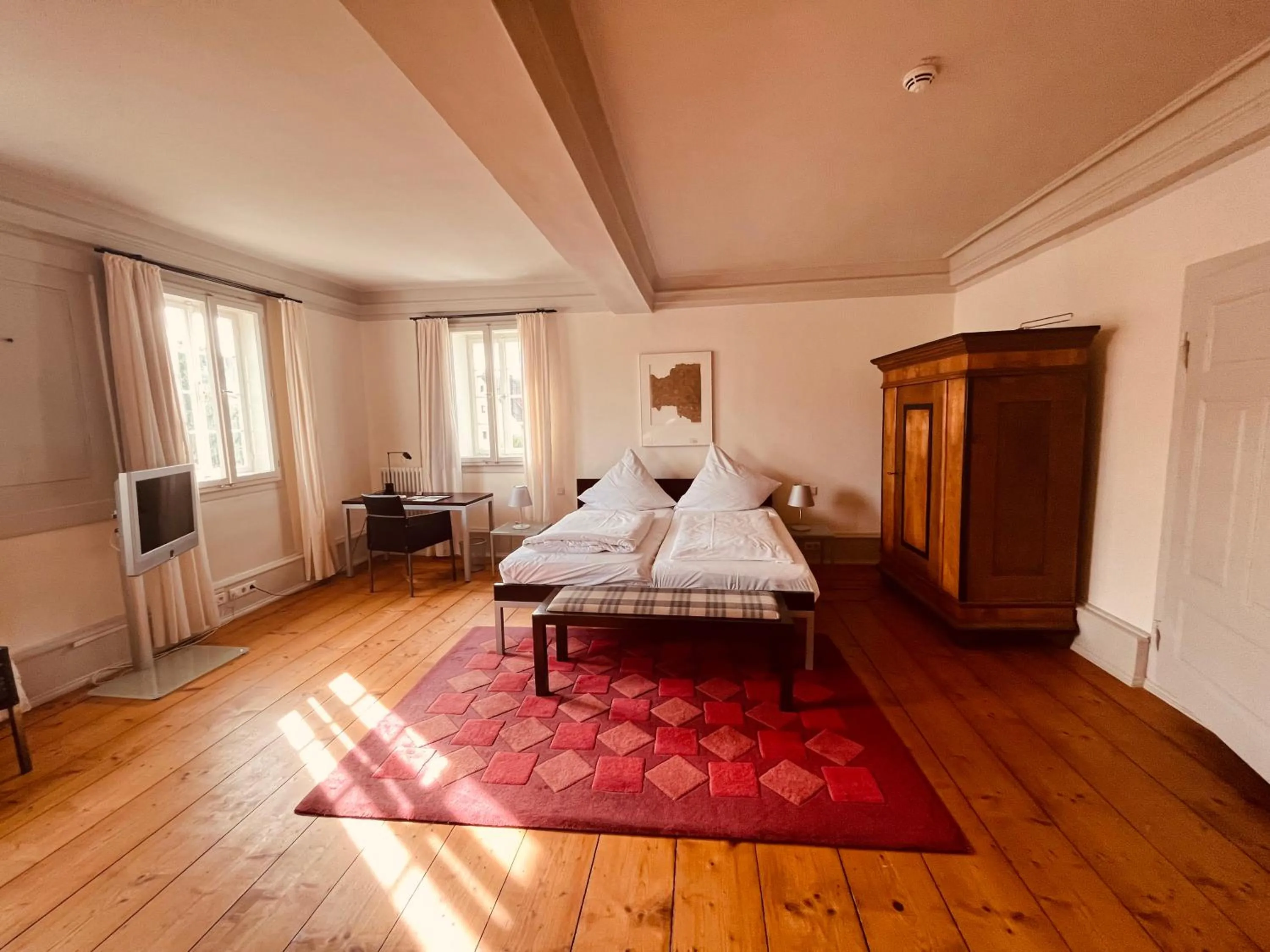 Photo of the whole room, Bed in Poststation Zum Alten Forstamt