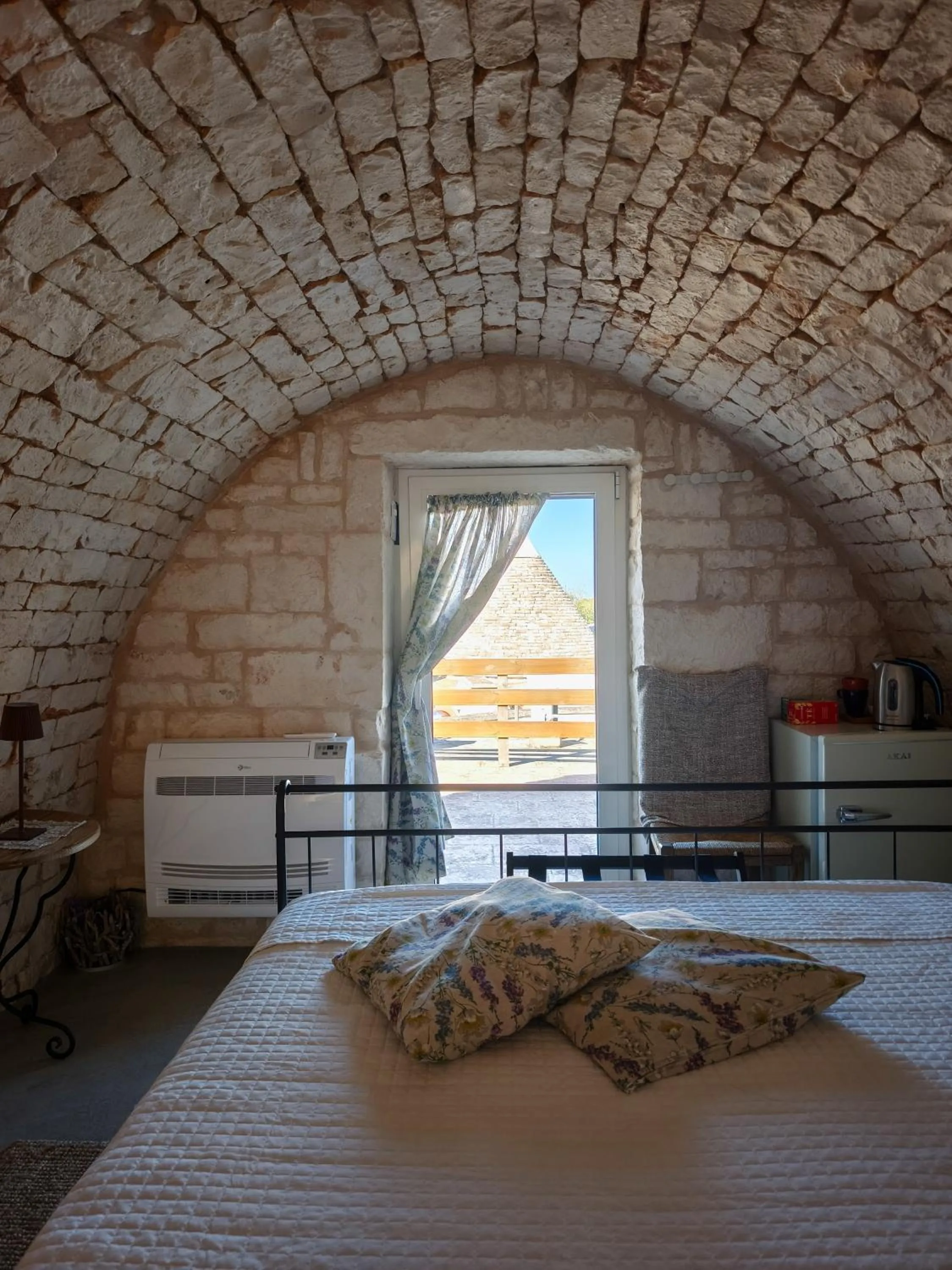 Bed in LocoMura