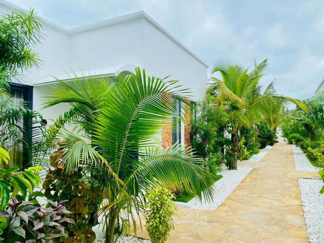 Private Bungalow with Twin Beds and Terrace in The Bali Resort Zanzibar