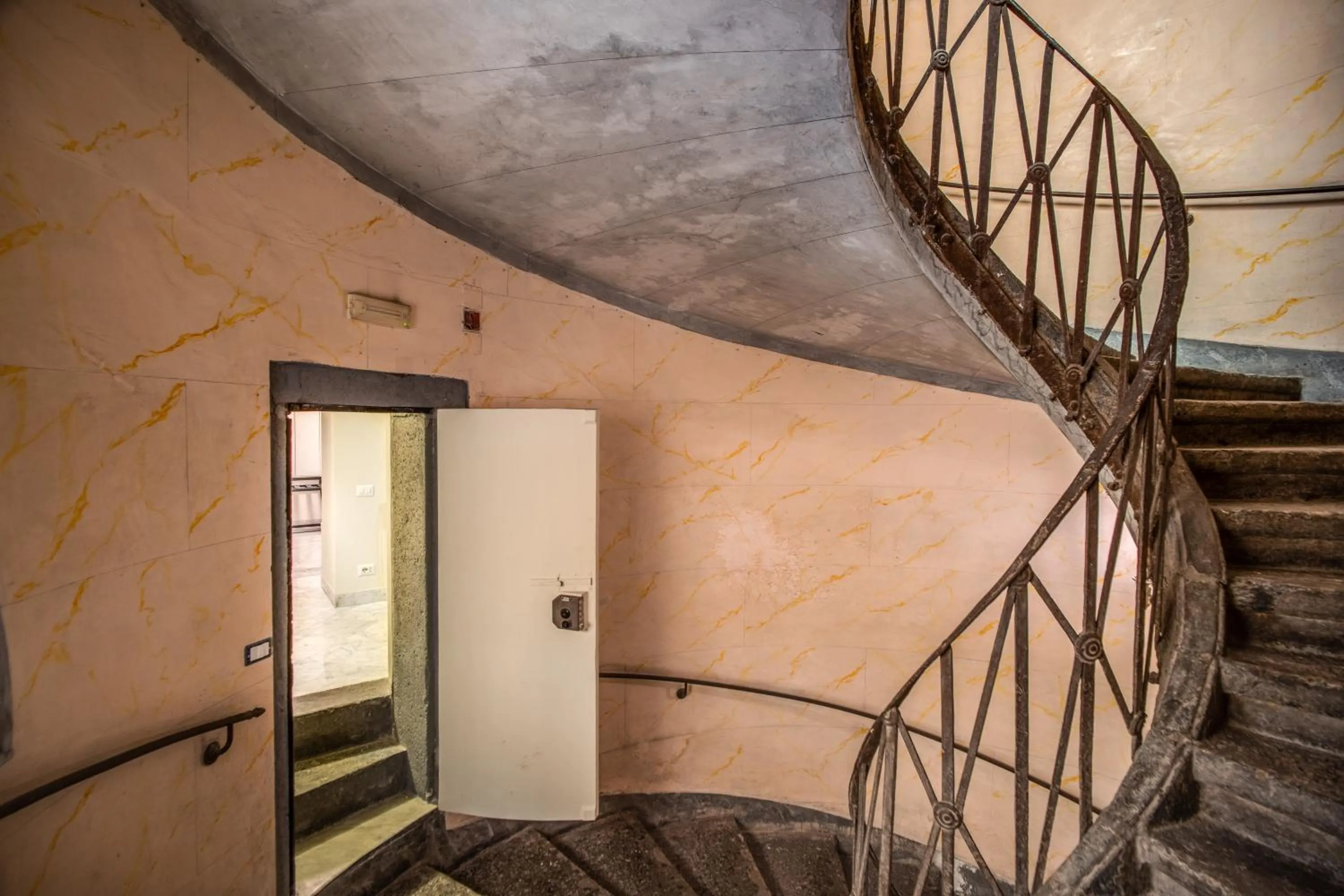 Pignatelli Loft