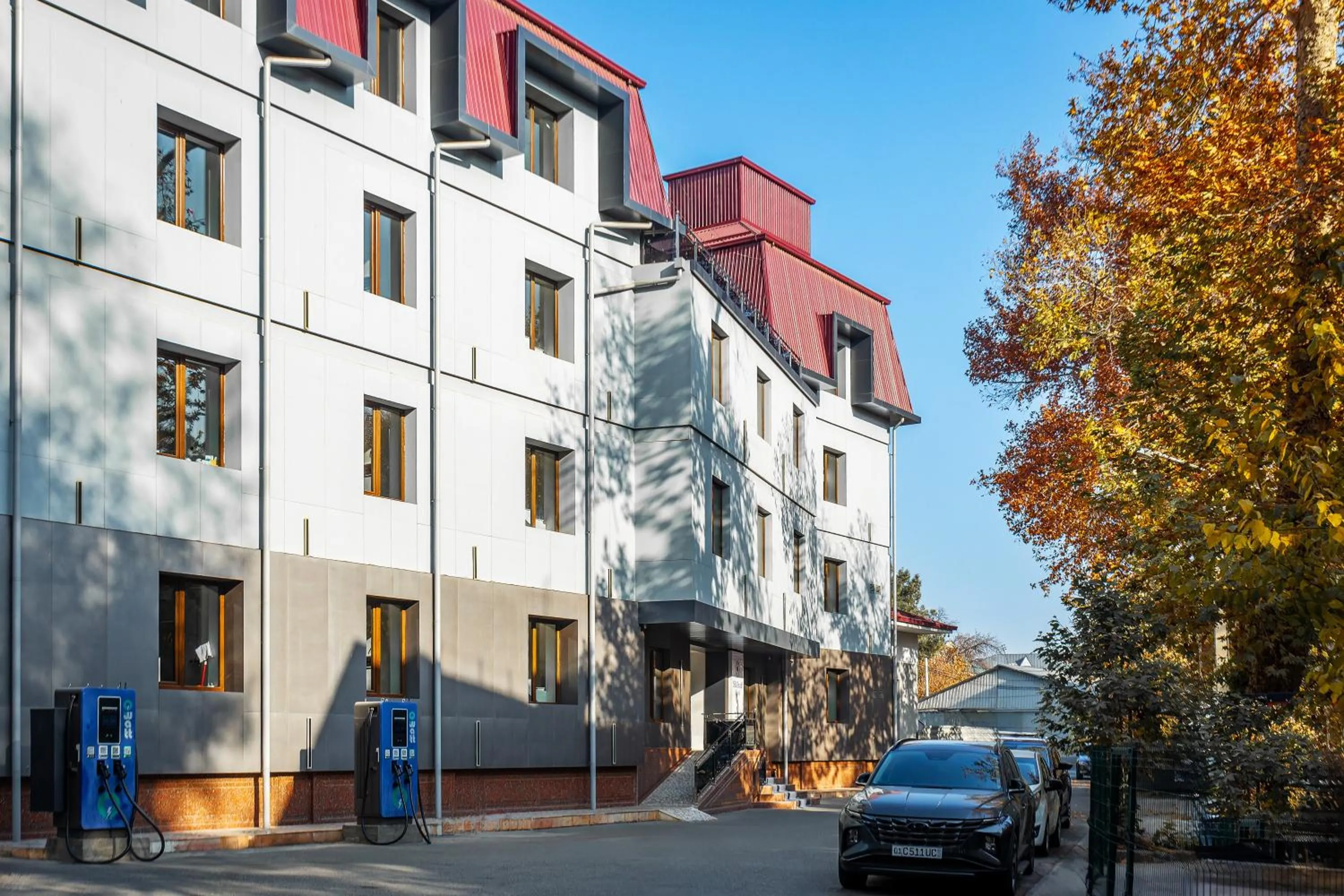 Property building in Silk Road Tashkent