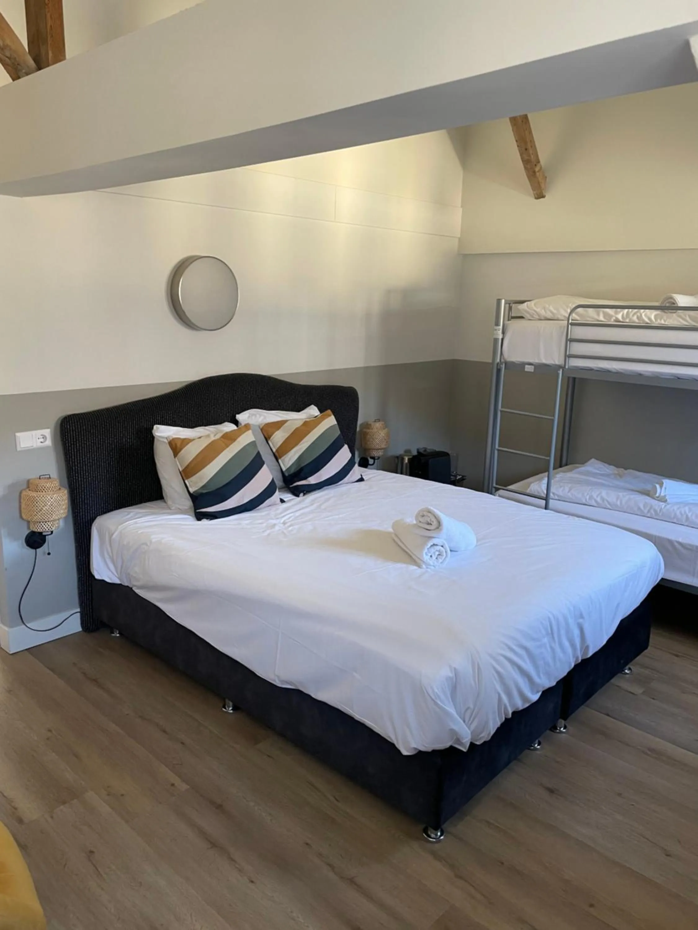 Bed in Hotel Courage Valkenburg