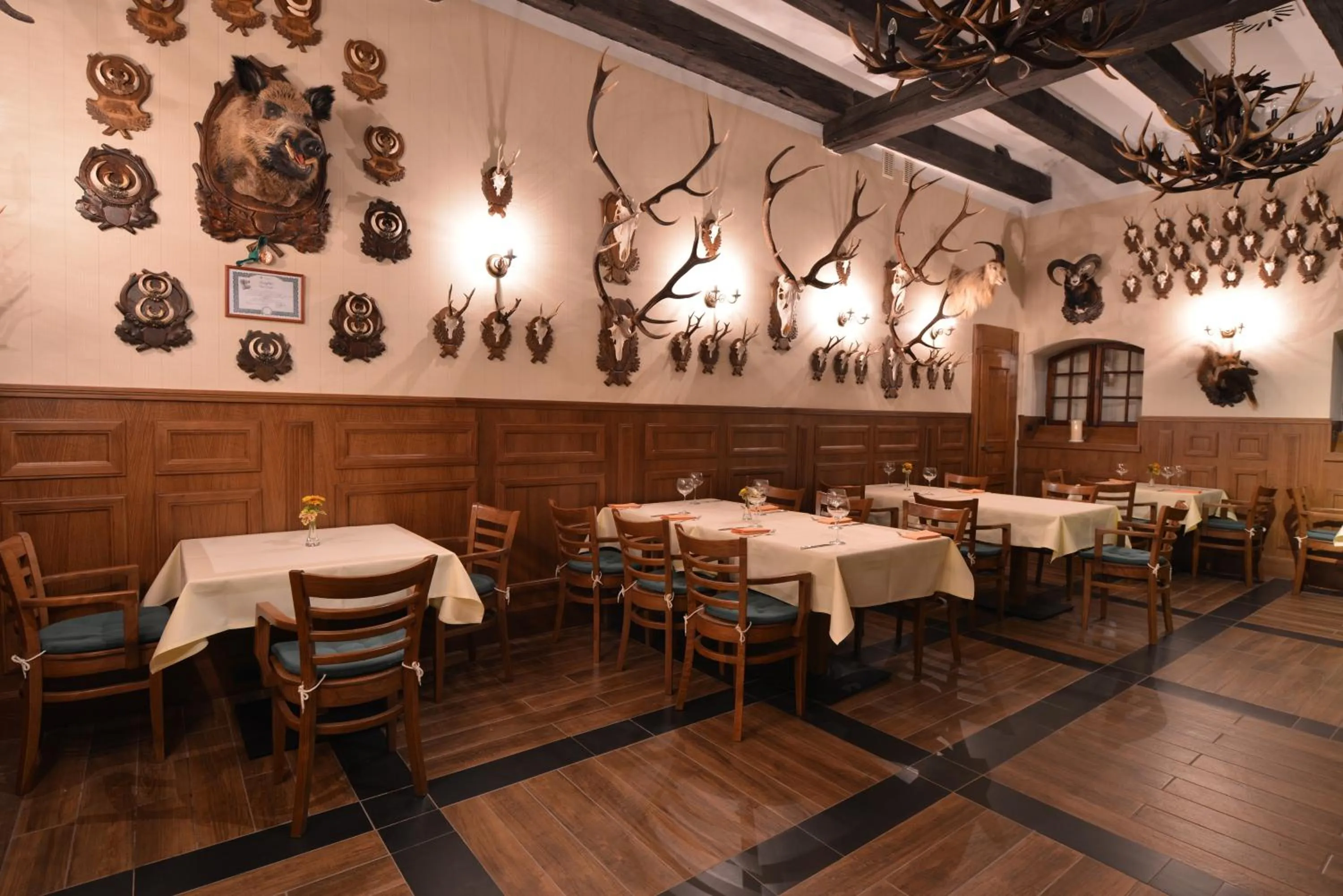 Restaurant/places to eat in Dworzysko