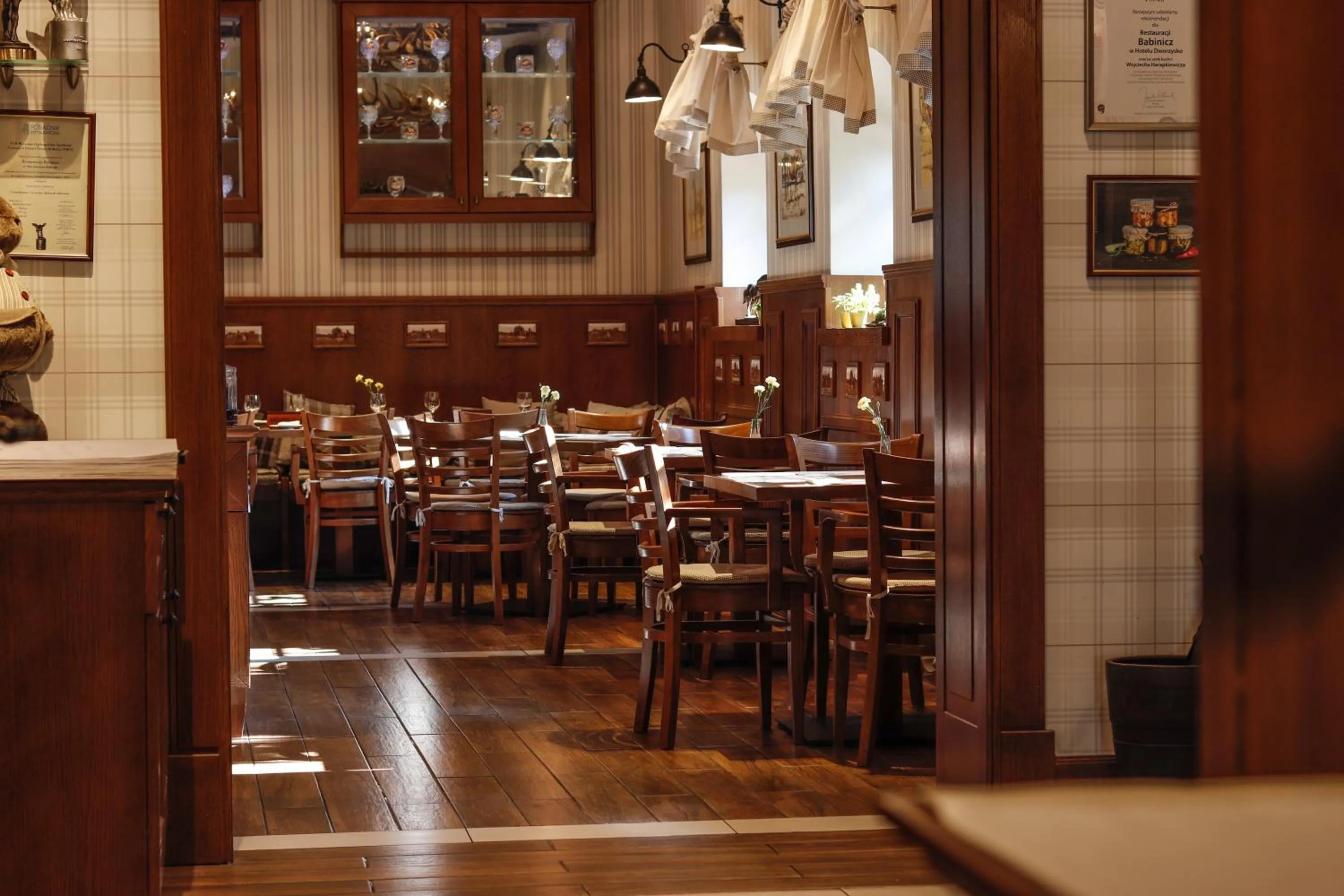 Restaurant/places to eat in Dworzysko