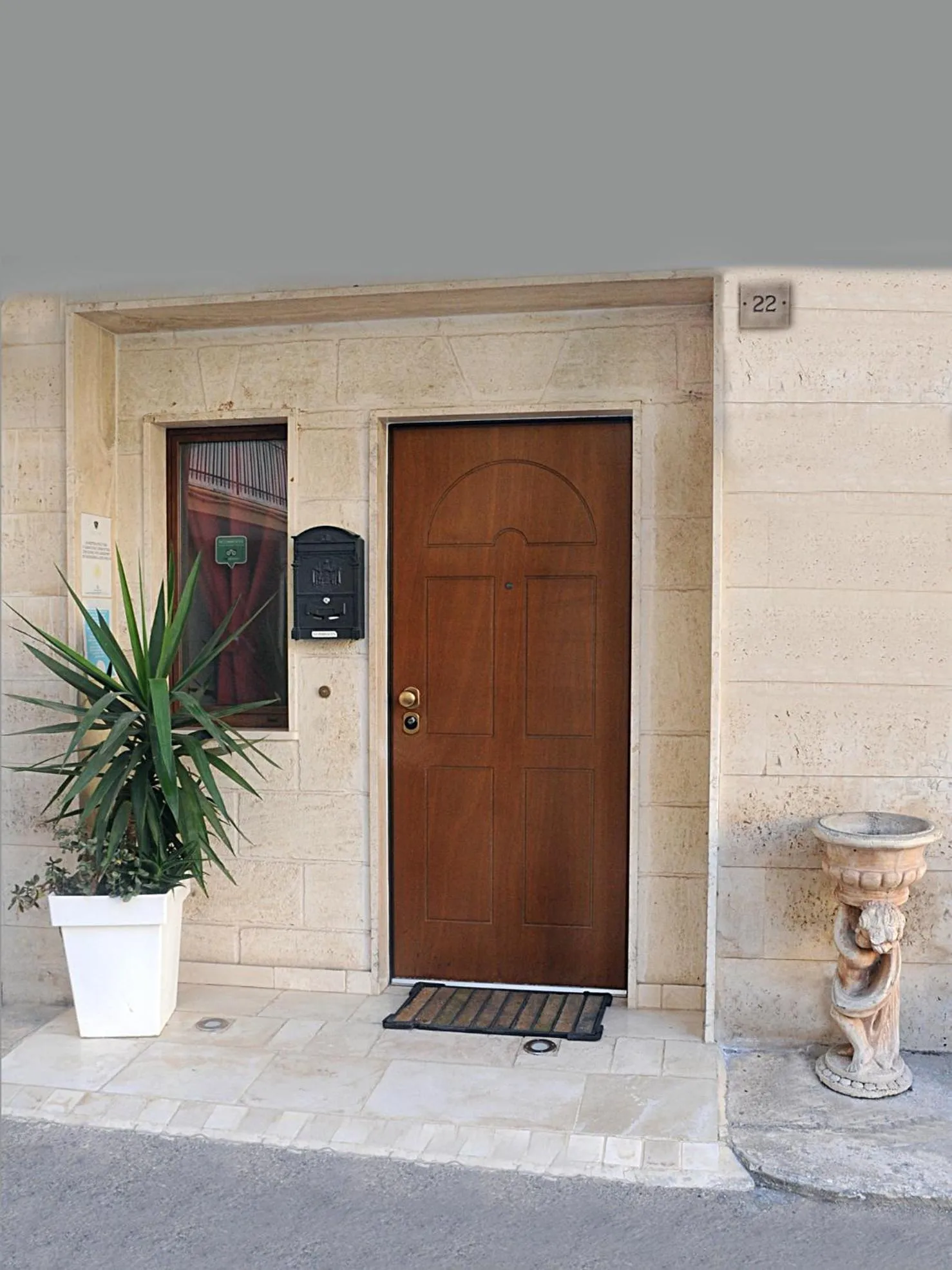 Property building in B&B GianLuis