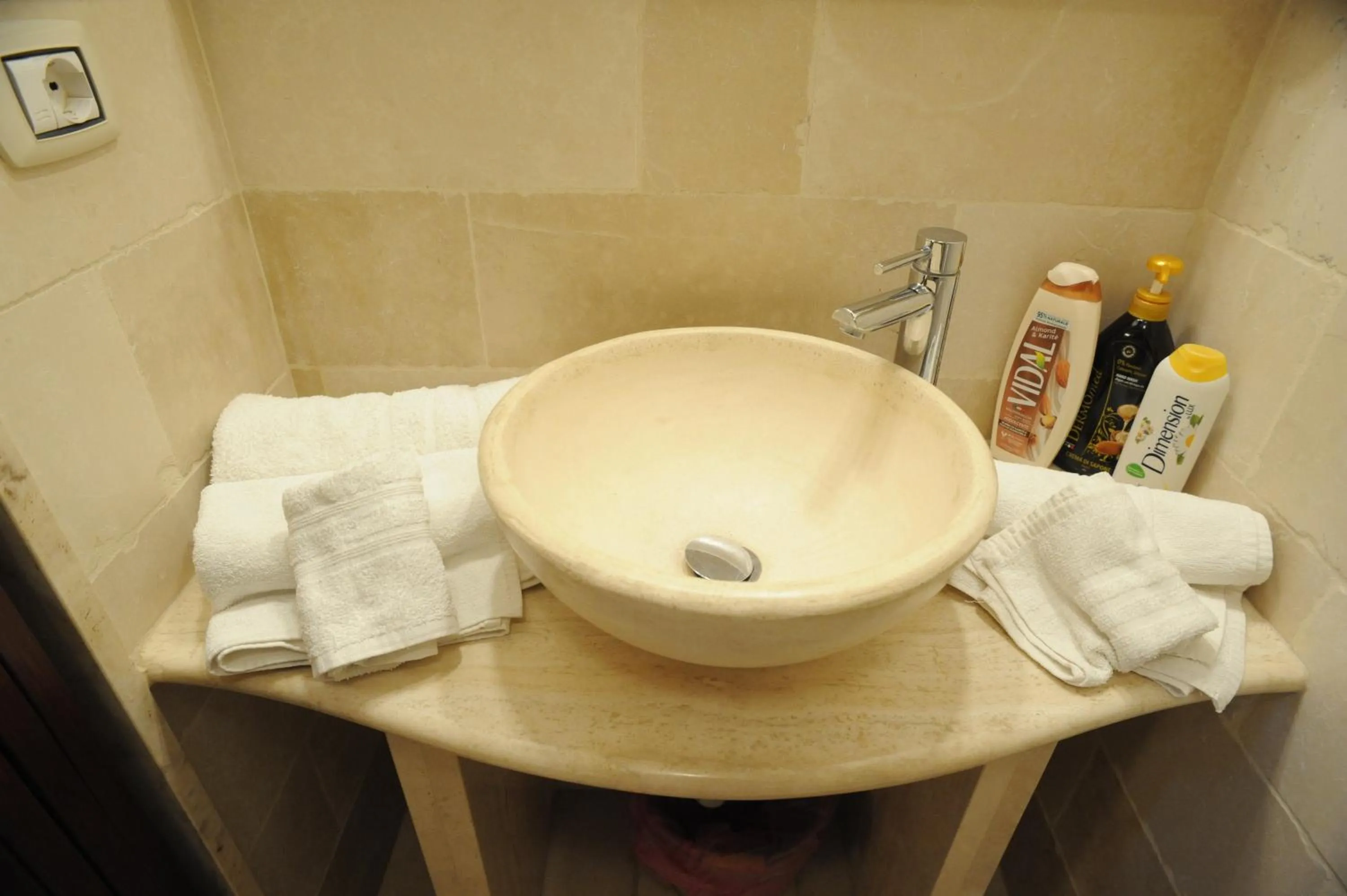 Bathroom in B&B GianLuis