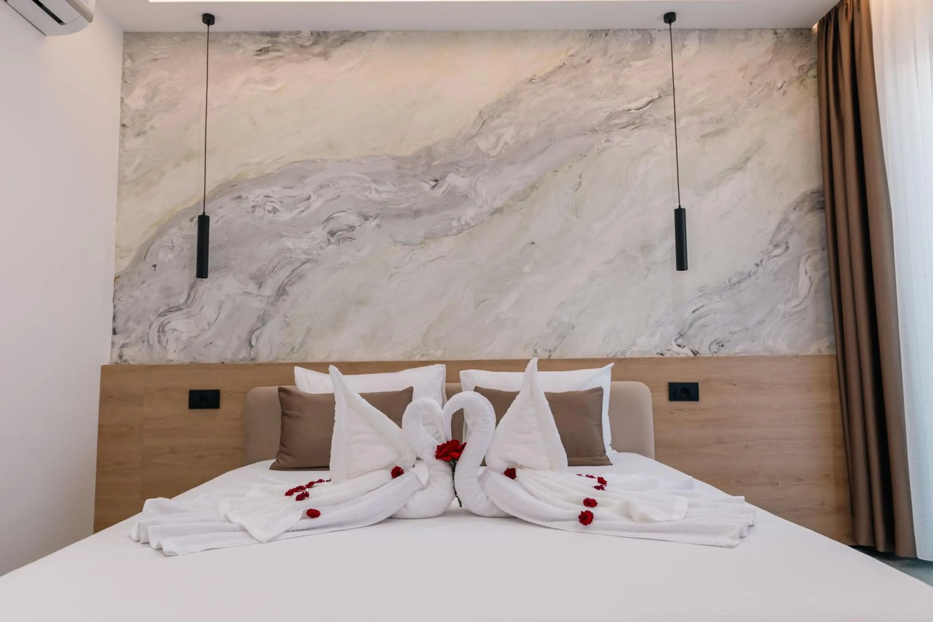 Double Room in Sun George