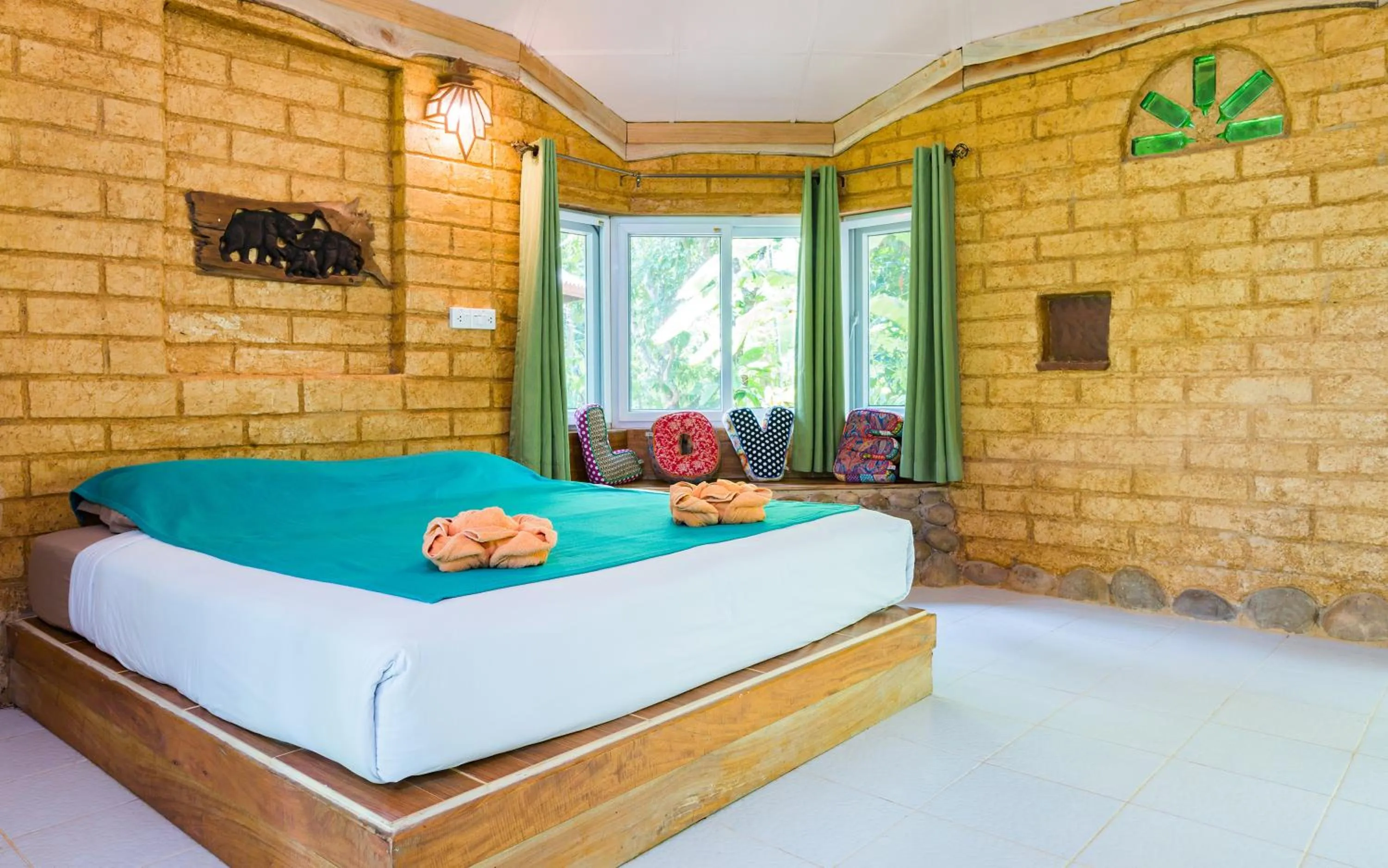 Bed in Baandin Chiewlarn