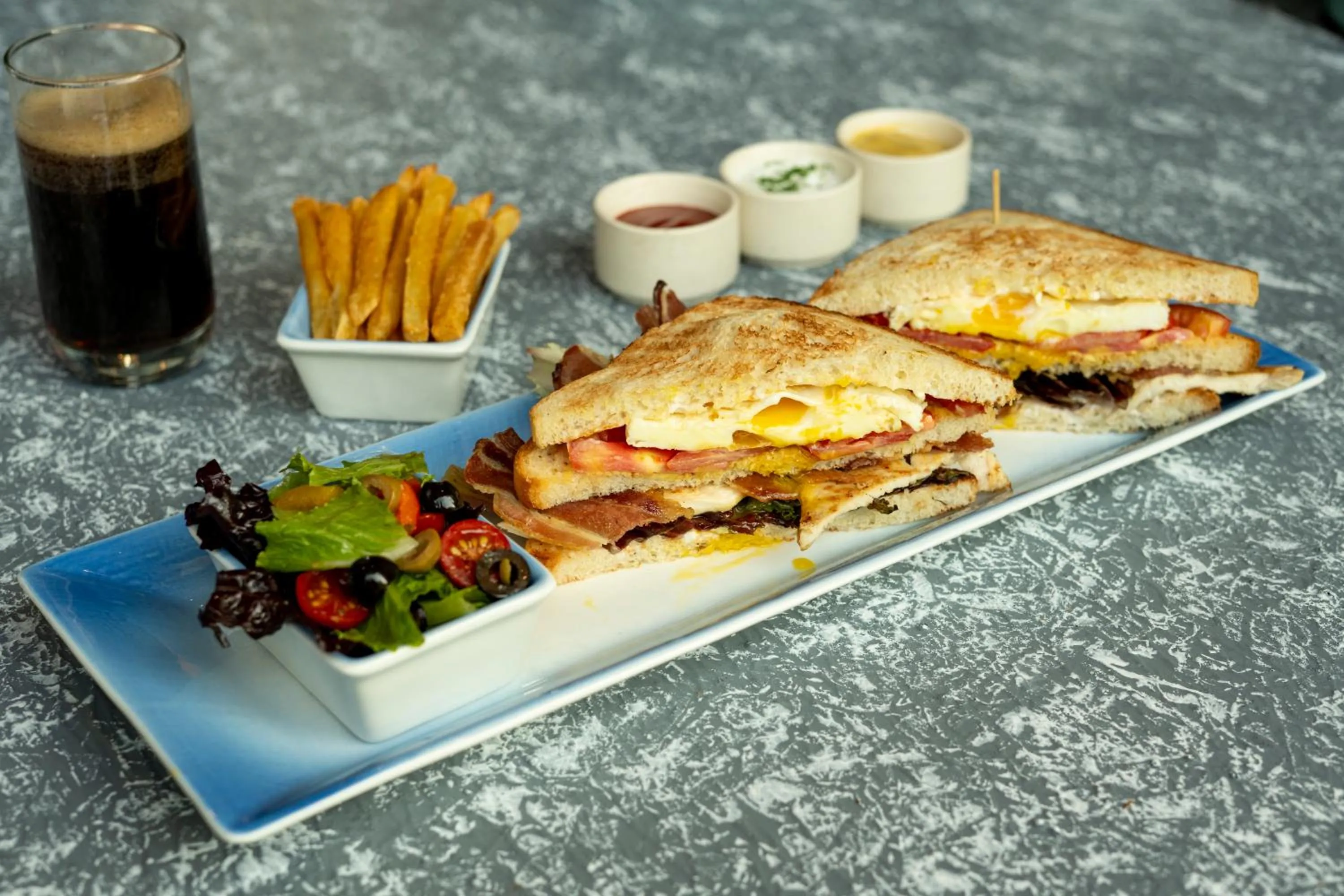 Restaurant/places to eat in Hyatt Place Gurgaon Udyog Vihar