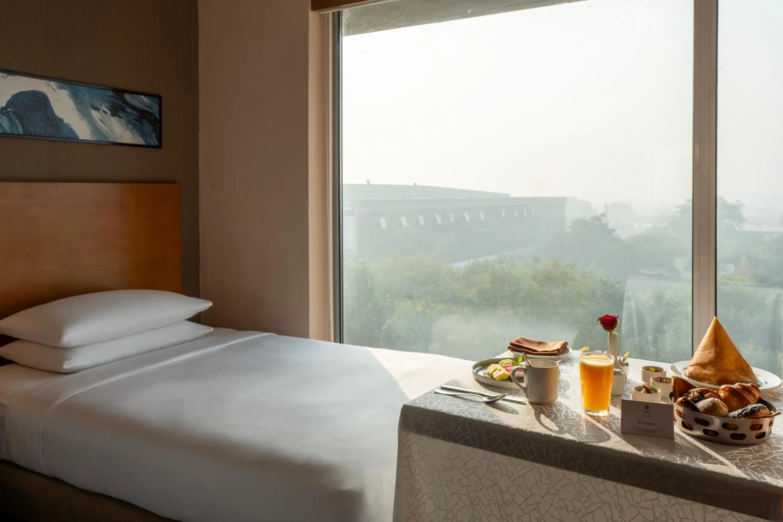 Bedroom, Bed in Hyatt Place Gurgaon Udyog Vihar