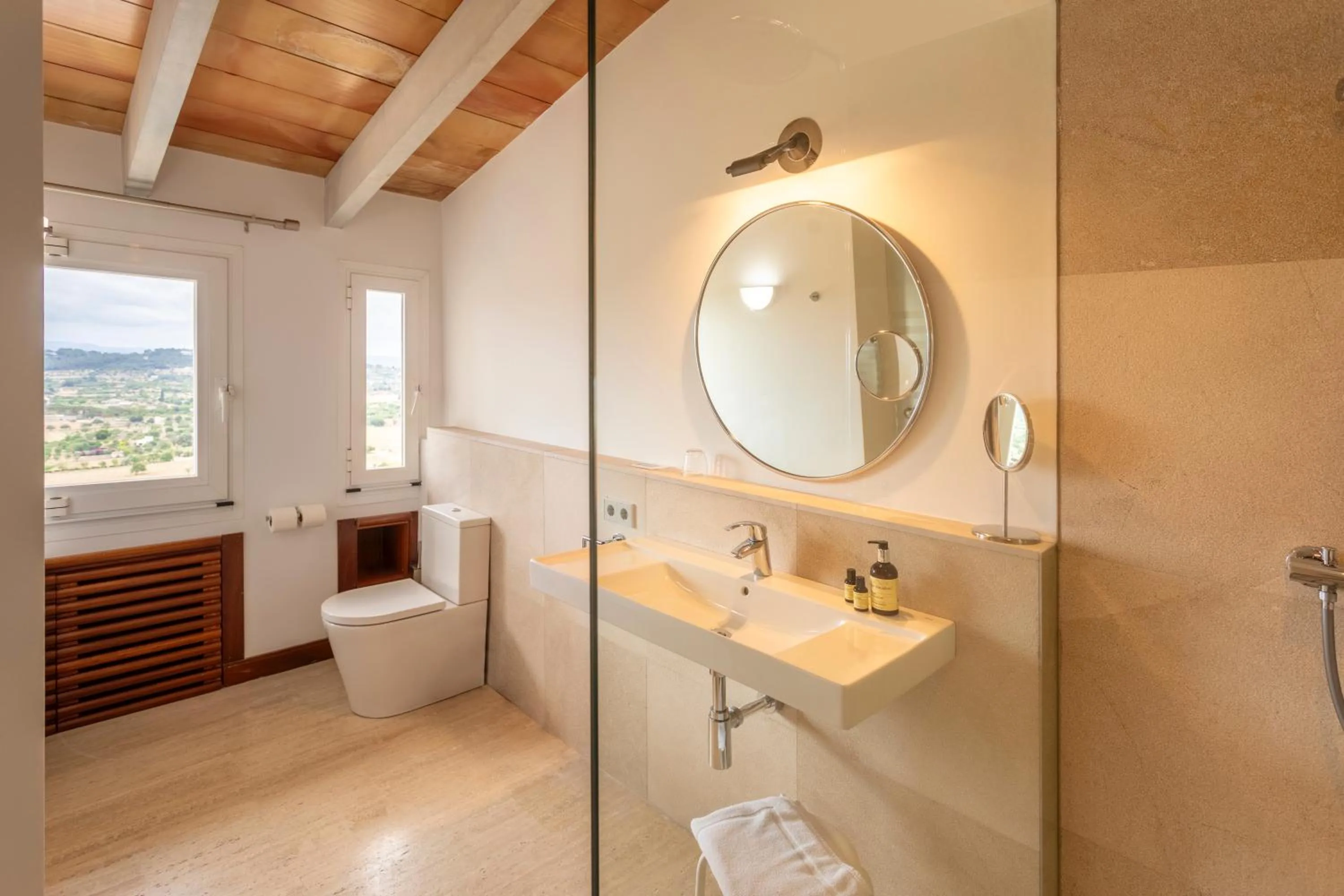 Shower in Can Cota Boutique - Turismo de interior