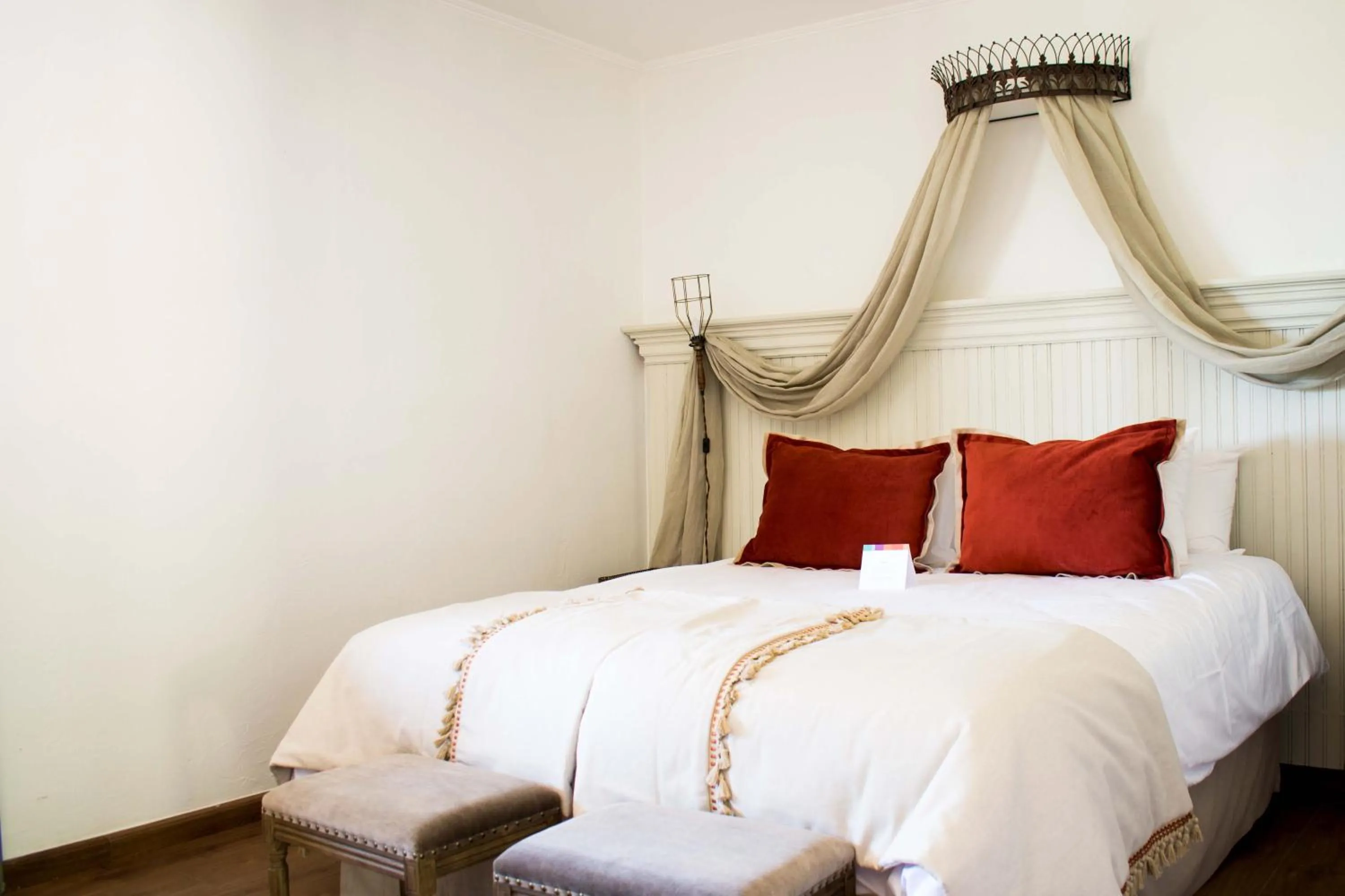 Bed in NOI Blend Colchagua