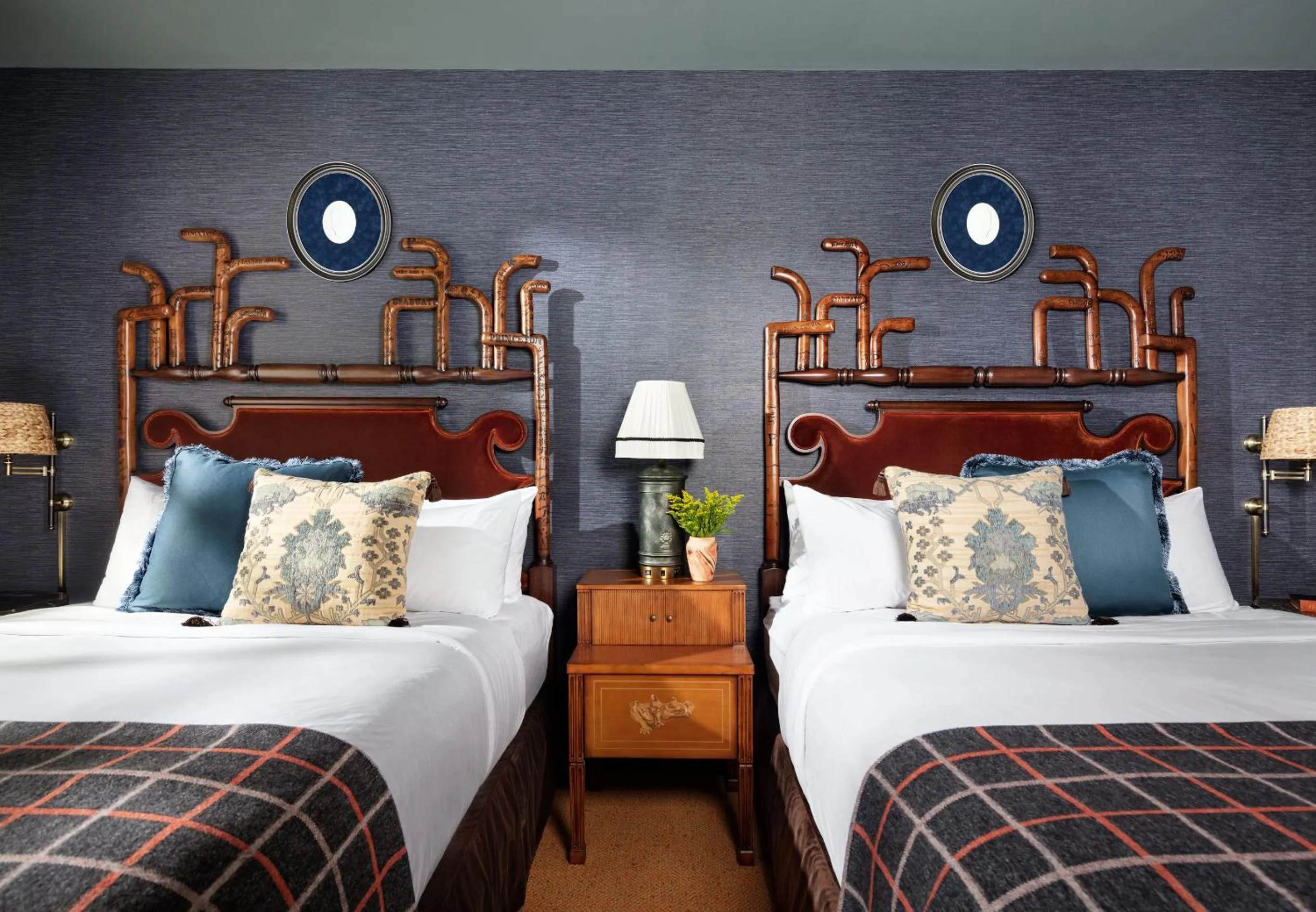 Bed in Graduate by Hilton Princeton