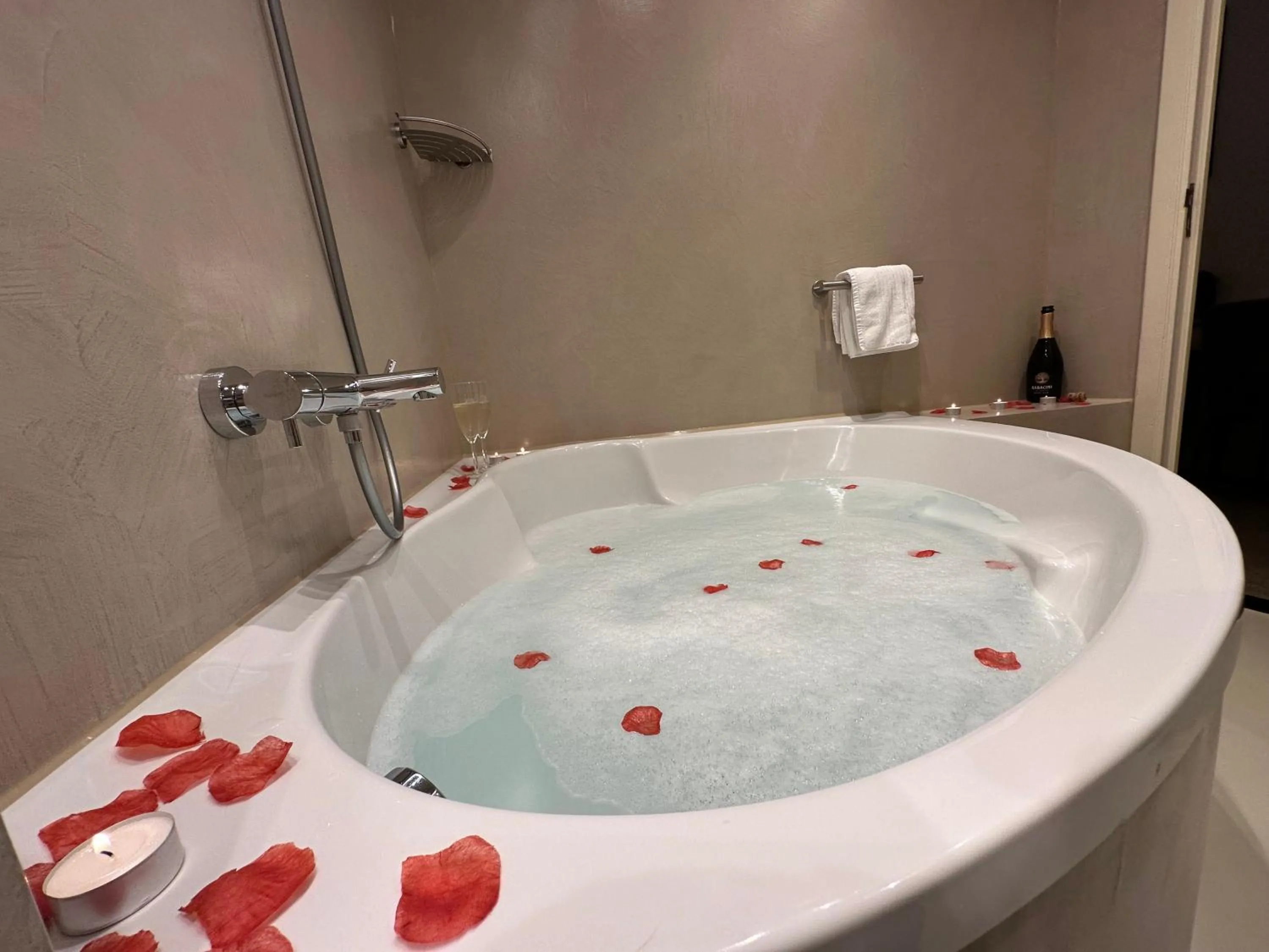 Decorative detail in Hotel Grand Canal