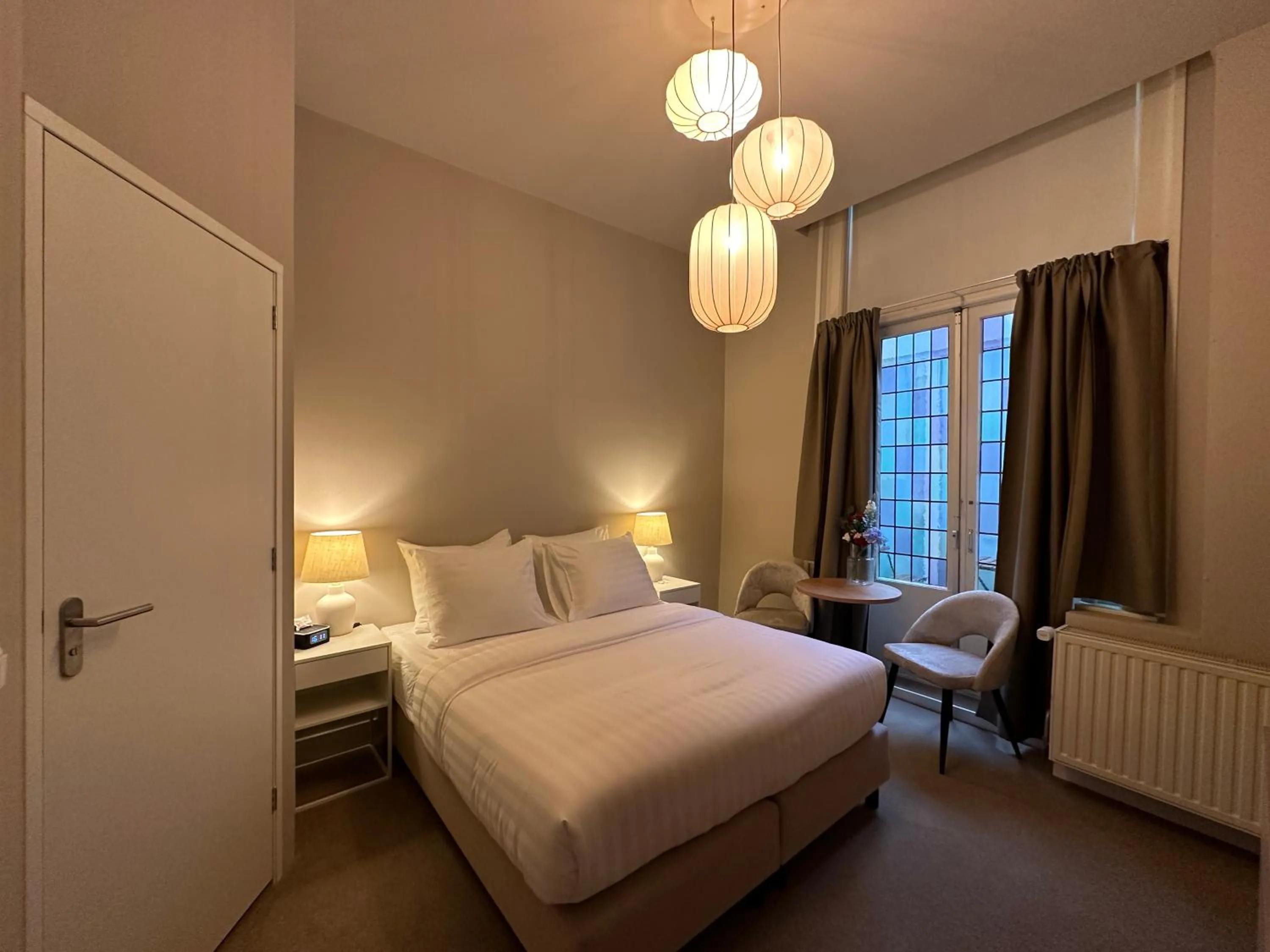 Bed in Hotel Grand Canal