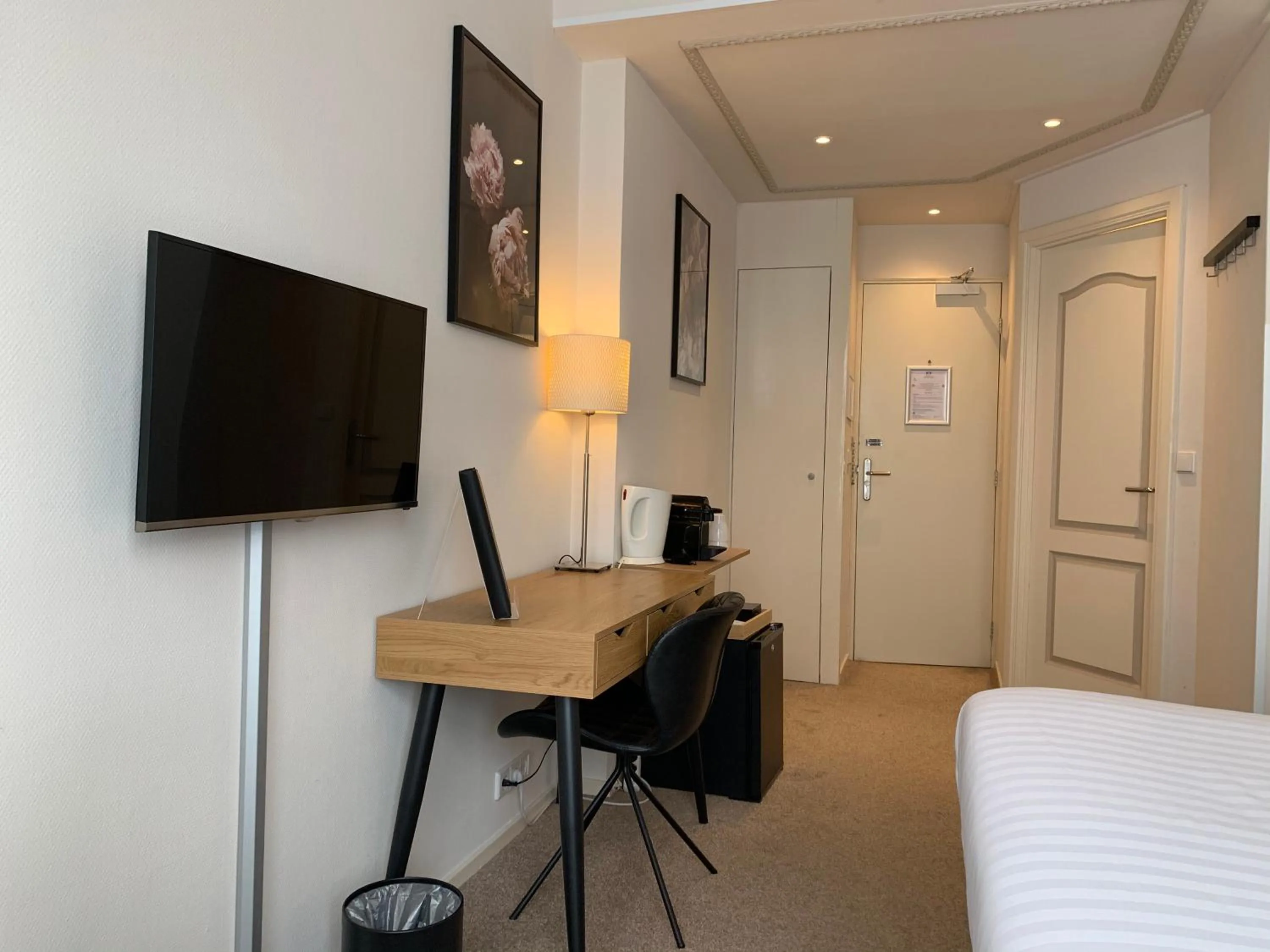 TV and multimedia in Hotel Grand Canal