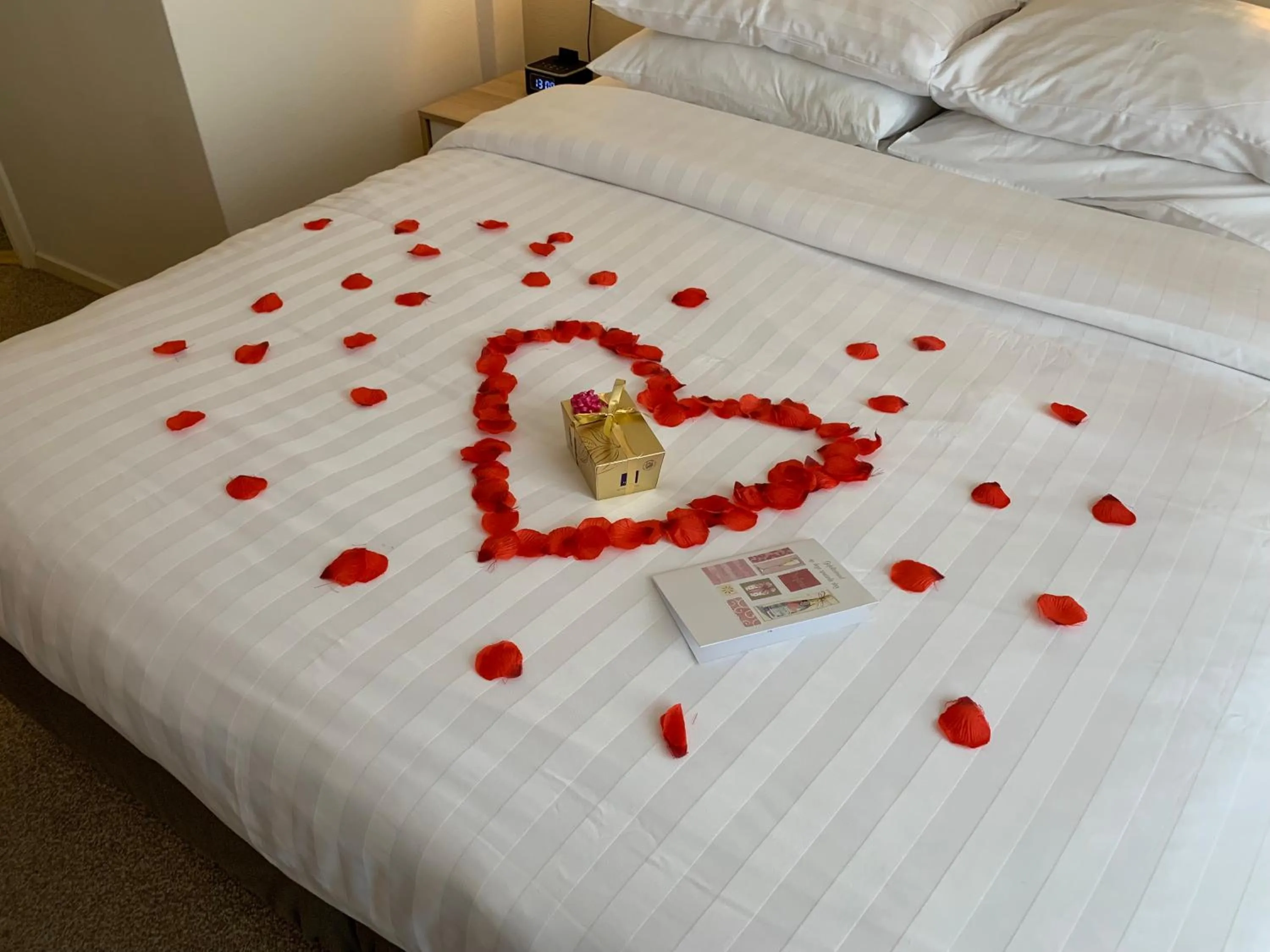Decorative detail, Bed in Hotel Grand Canal