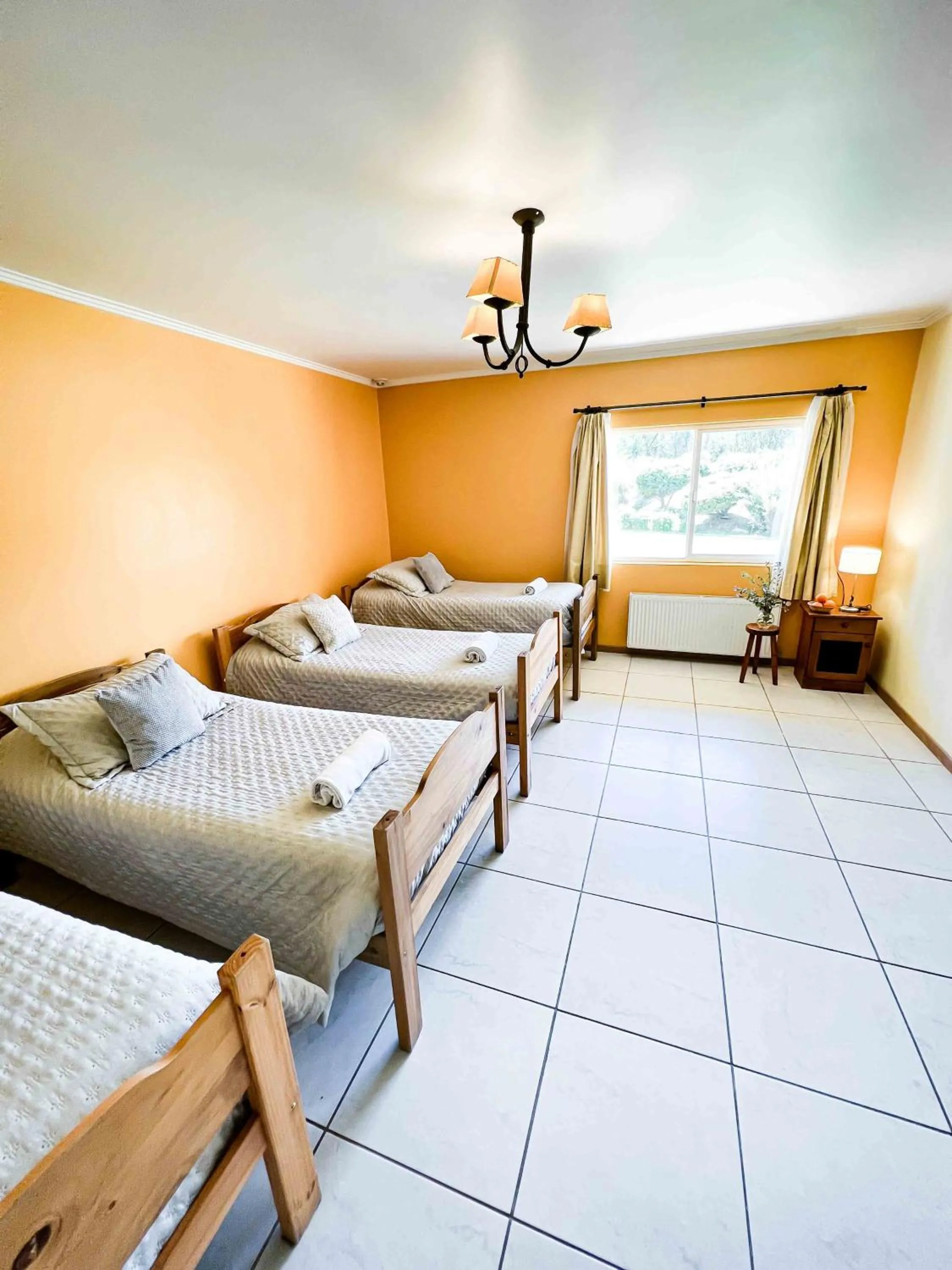 Bedroom, Bed in Hotel El Almendro