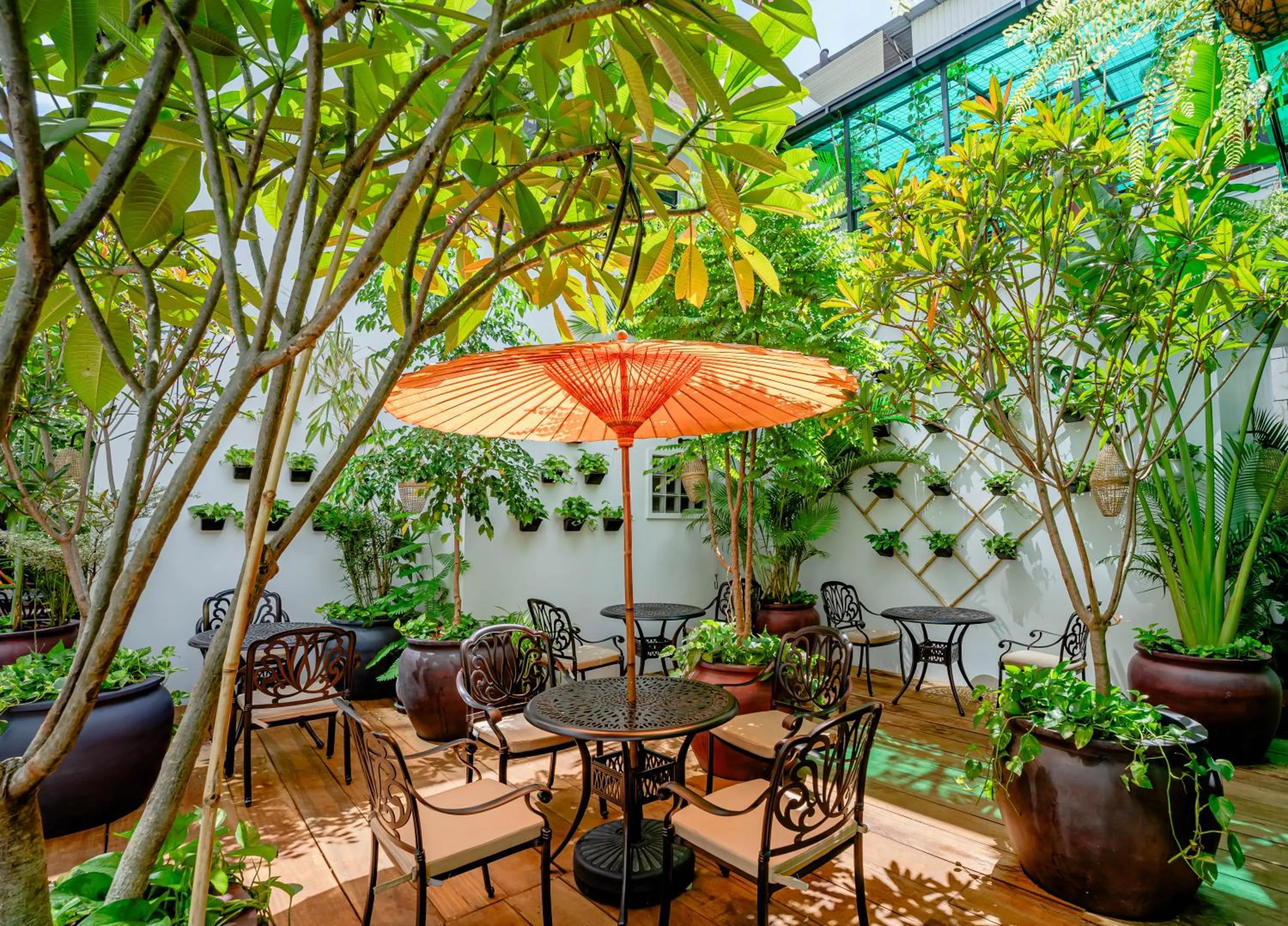 Coffee/tea facilities in Caravan Hotel by EHM