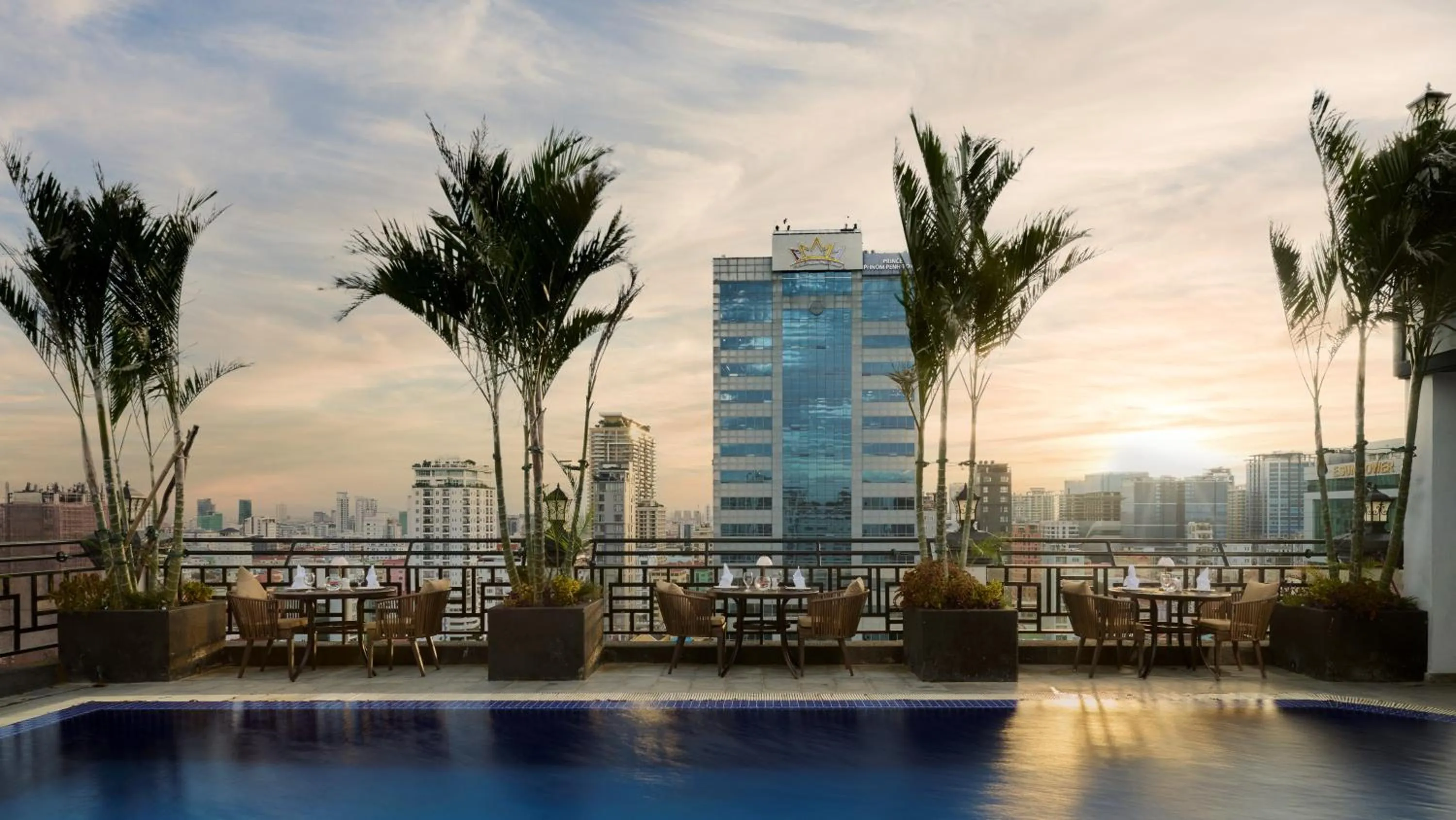 Swimming pool in Caravan Hotel by EHM