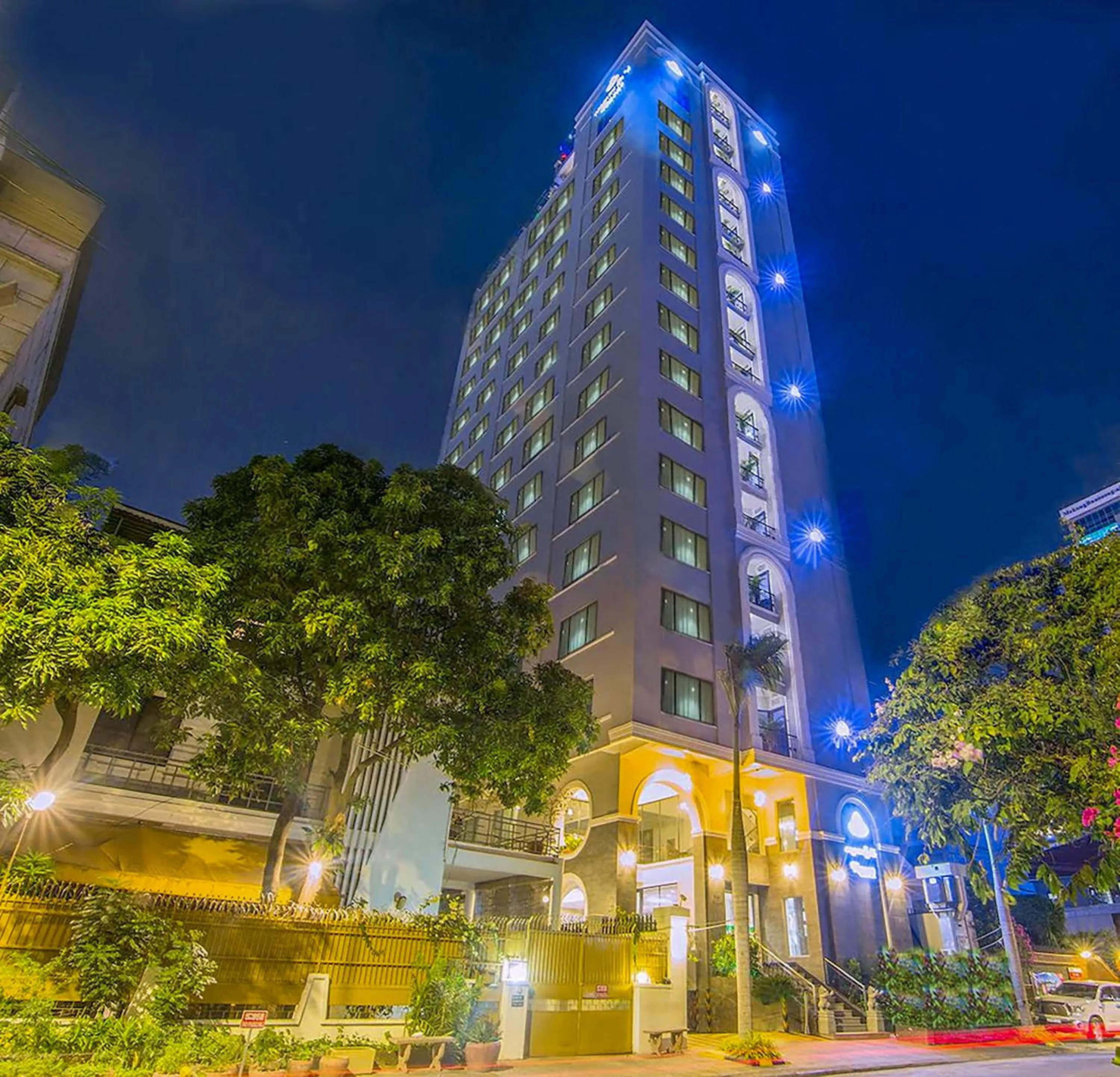 Property building in Caravan Hotel by EHM