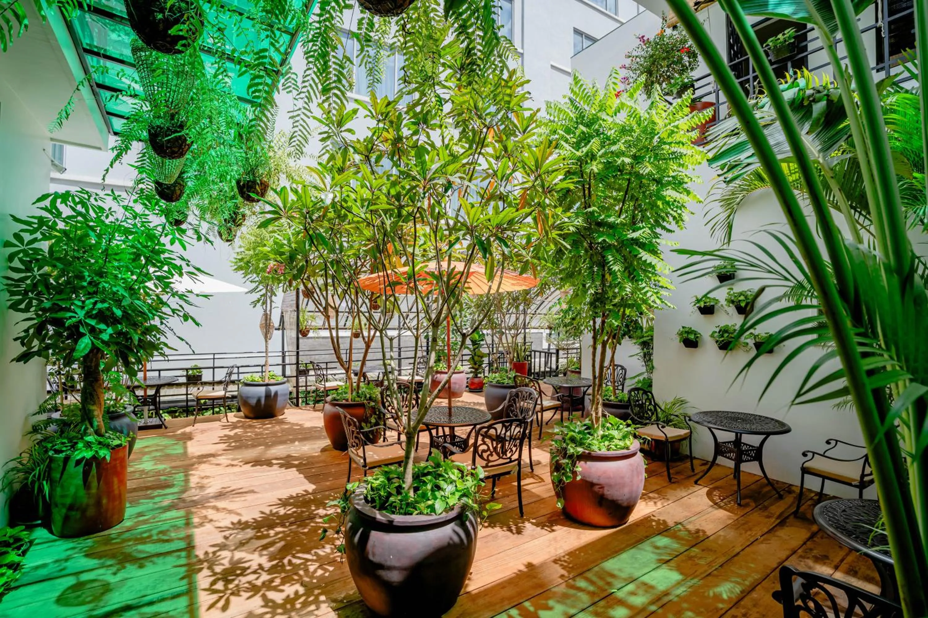 Coffee/tea facilities in Caravan Hotel by EHM