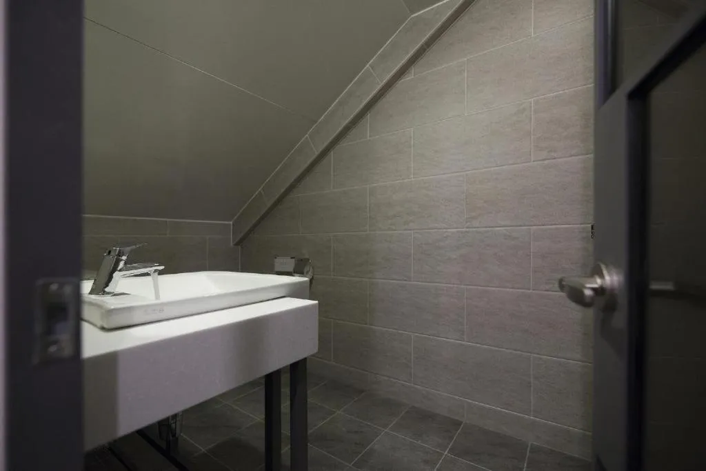 Bathroom in Hotel Gray