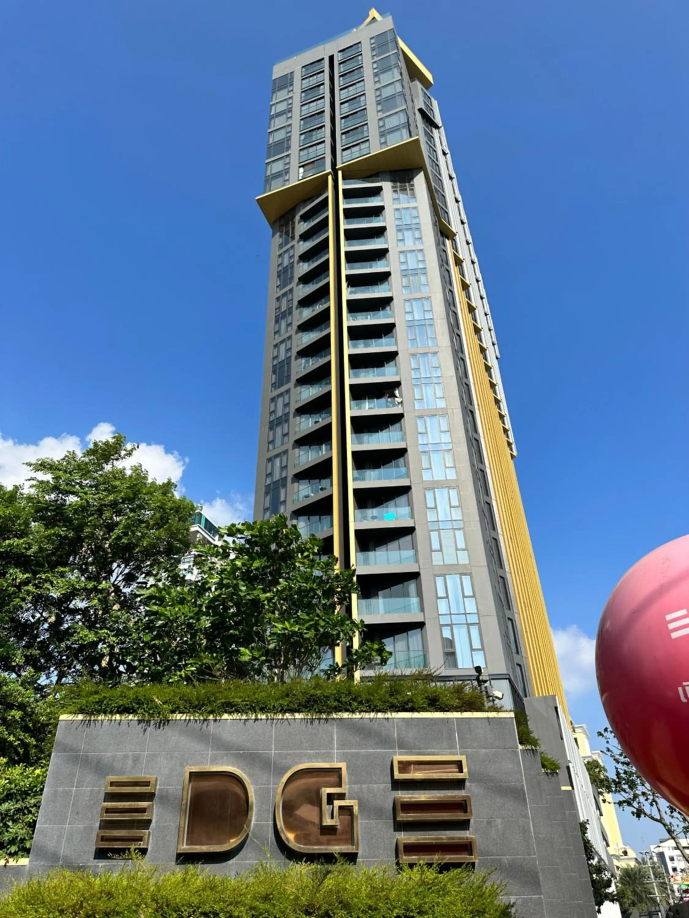 Property building in EDGE Central Pattaya