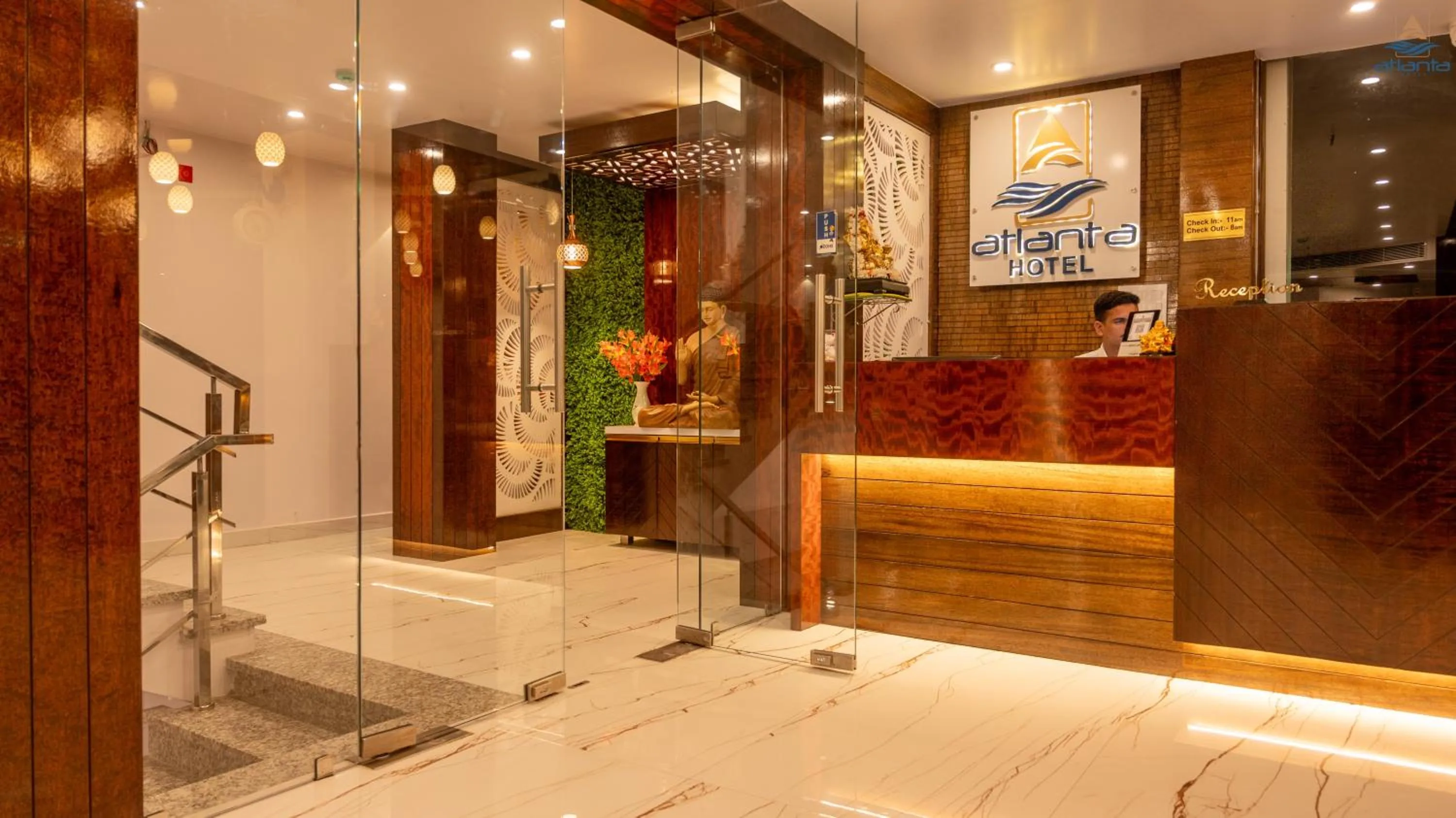 Lobby or reception in Hotel Atlanta - A Seaview Hotel