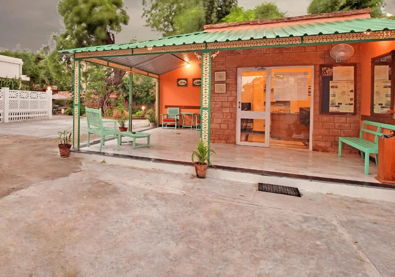 Property building in Hotel Inn Season - Art Deco Heritage Hotel in Jodhpur