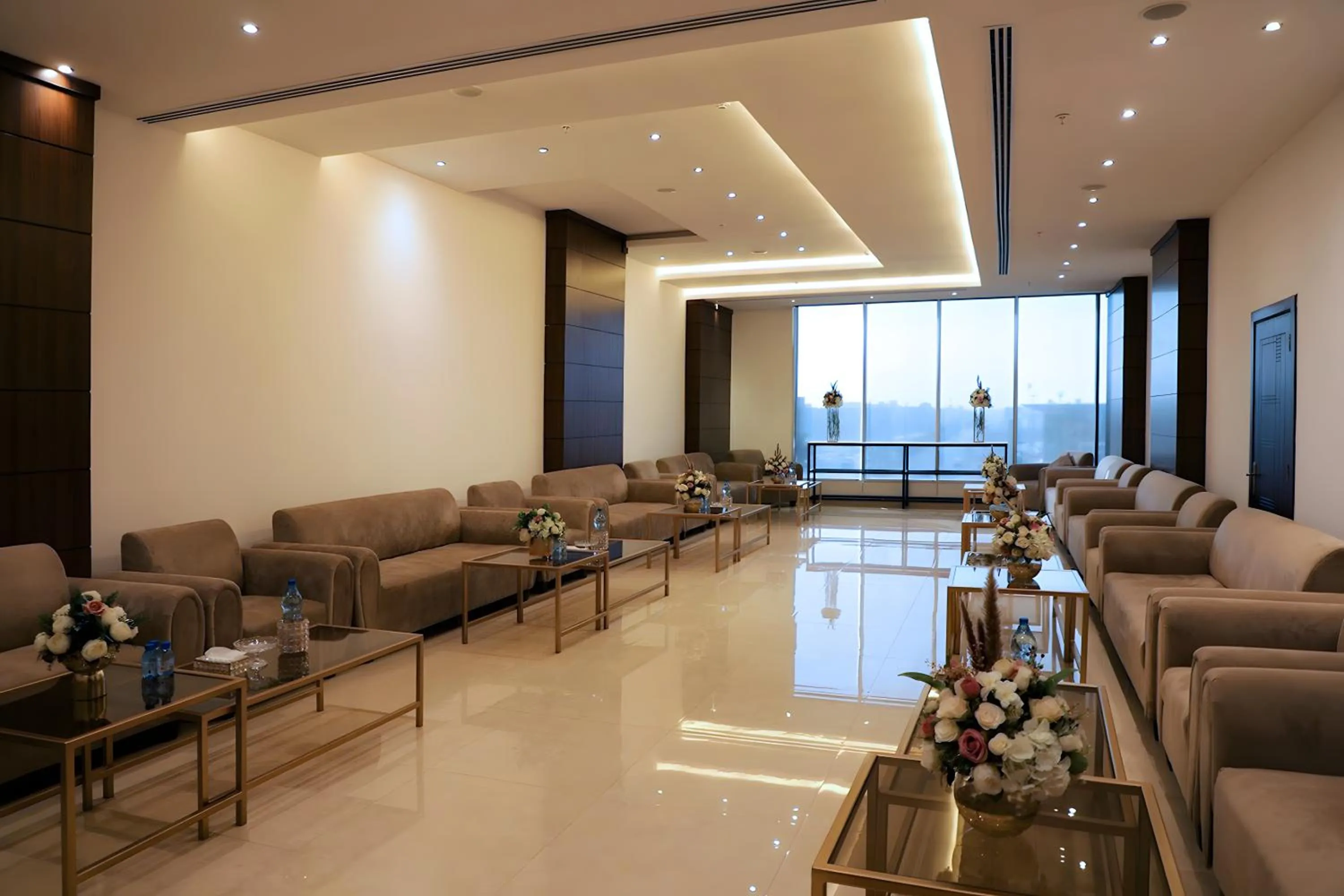 Meeting/conference room in Helat Hotel