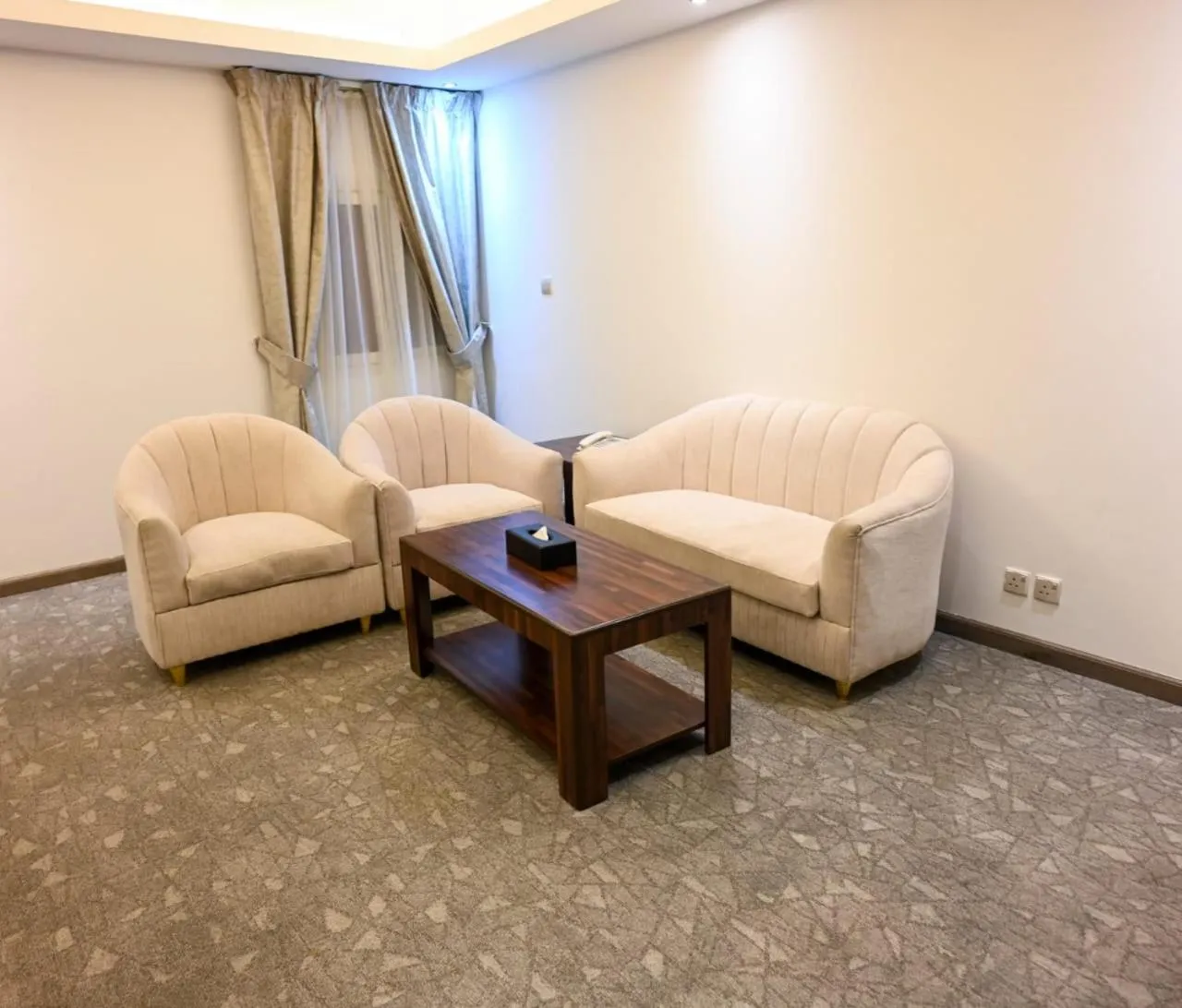 Living room in Helat Hotel