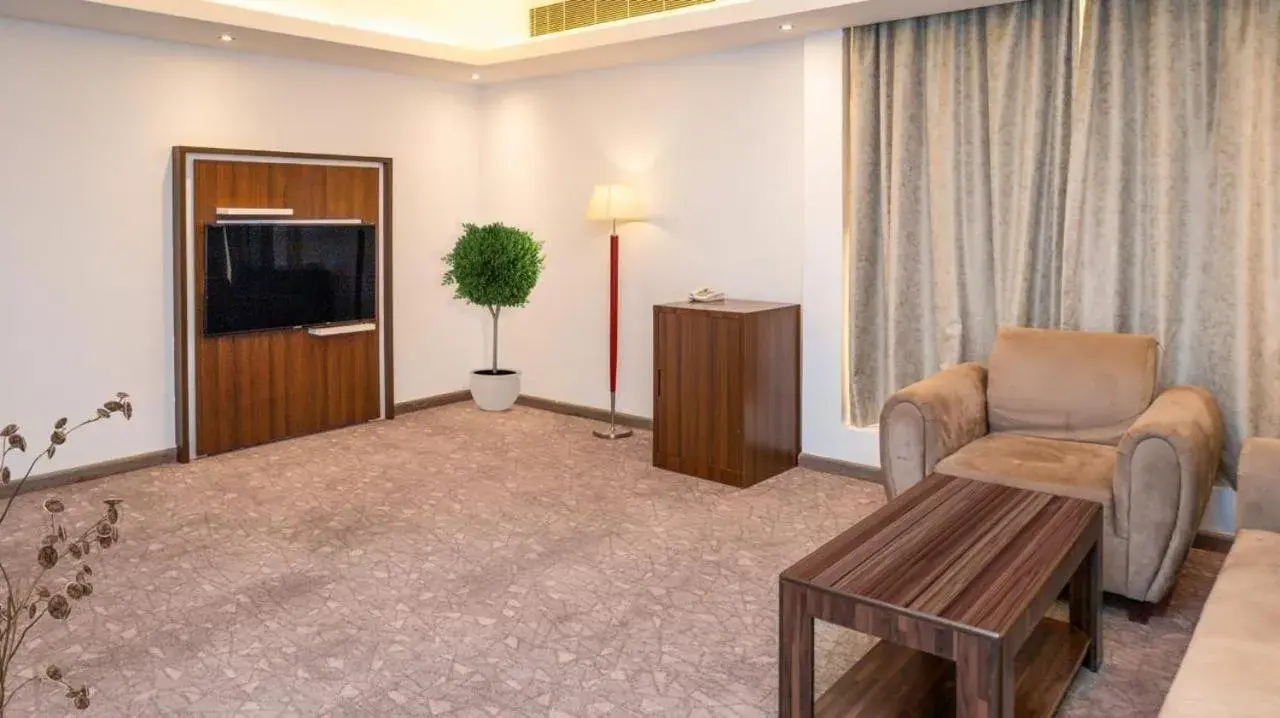 Junior Suite in Helat Hotel Junior Suite in Helat Hotel