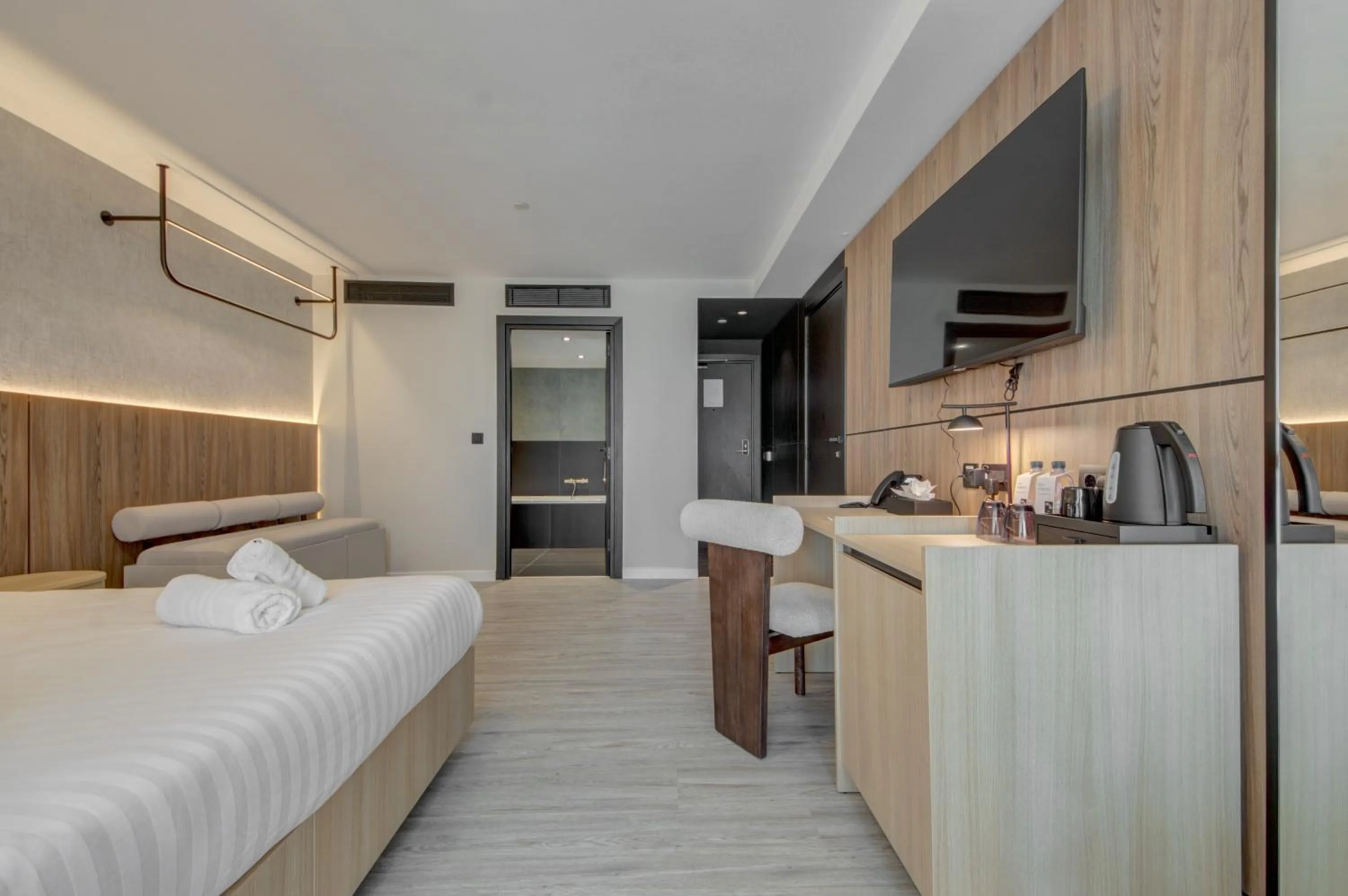 Bedroom, Bed in Noru Hotel Malta - Adults Only Hotel