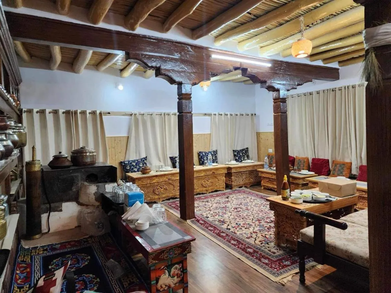 Dining area in Shalla Heritage