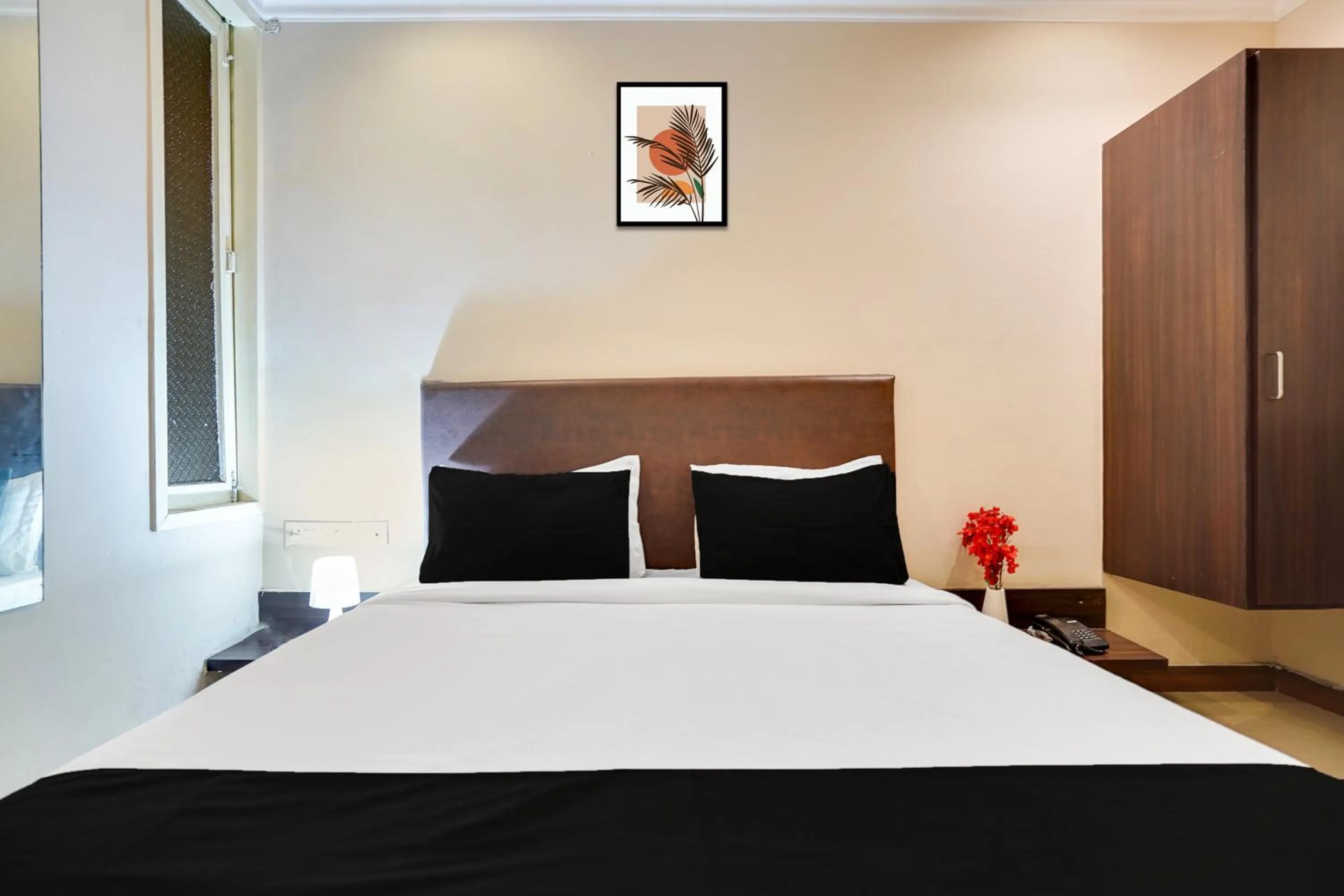 Bedroom, Bed in Super Townhouse Mansarovar Near Metro Station Formerly Dev Villas