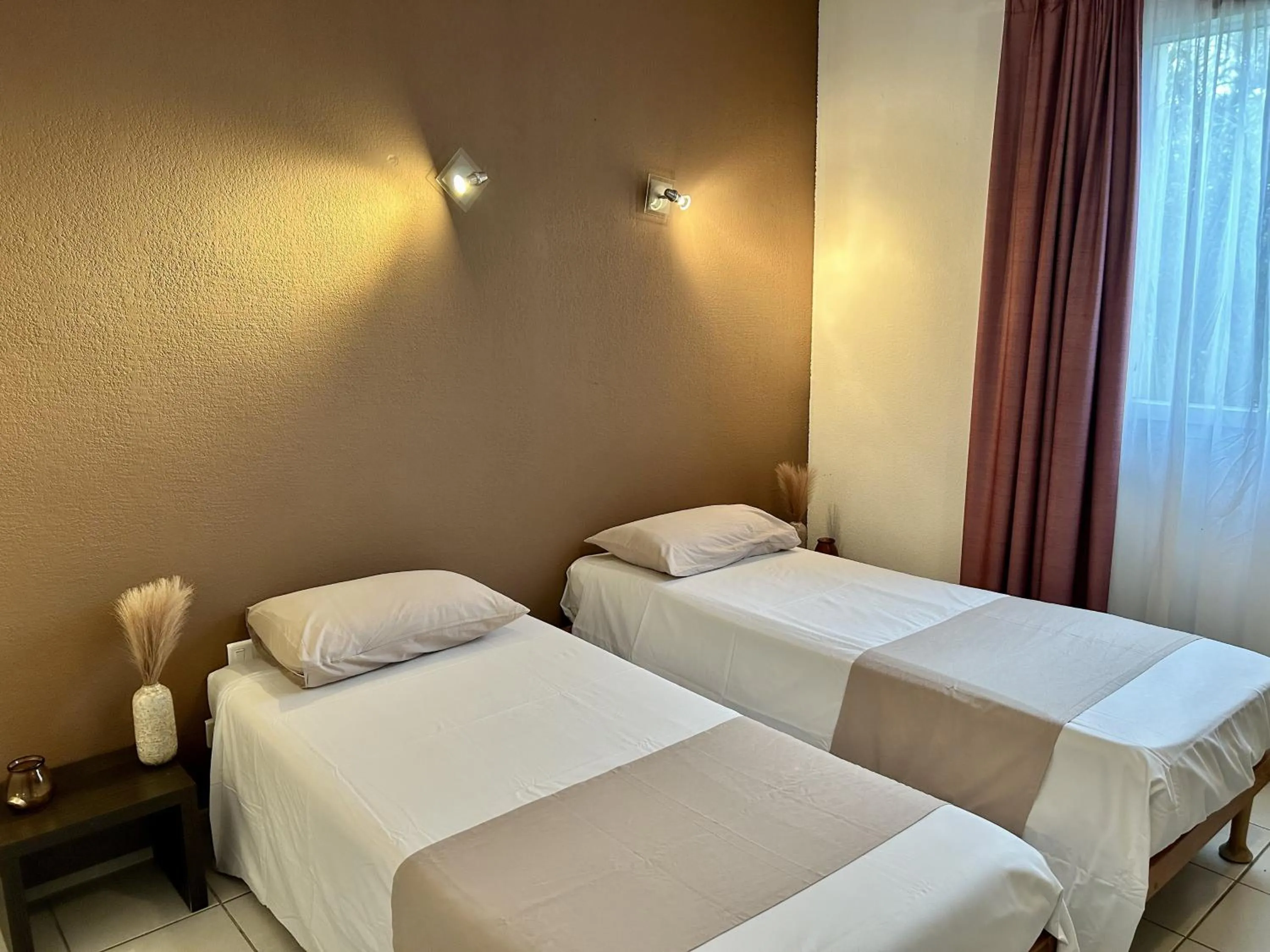 Twin Room in Hôtel Restaurant Les Jasses de Camargue